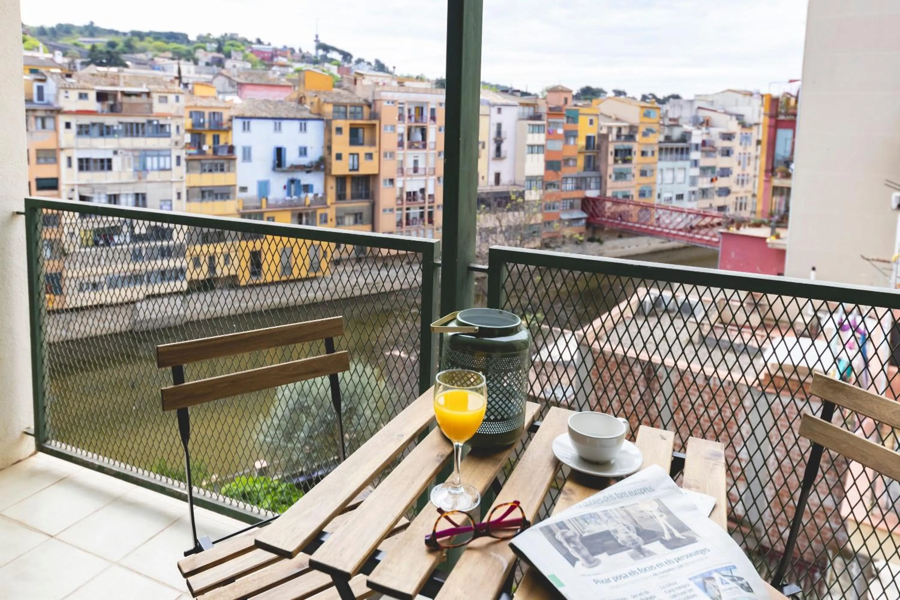 Balcony/Terrace in Bravissimo Plaça de la Independència, Morning Sun