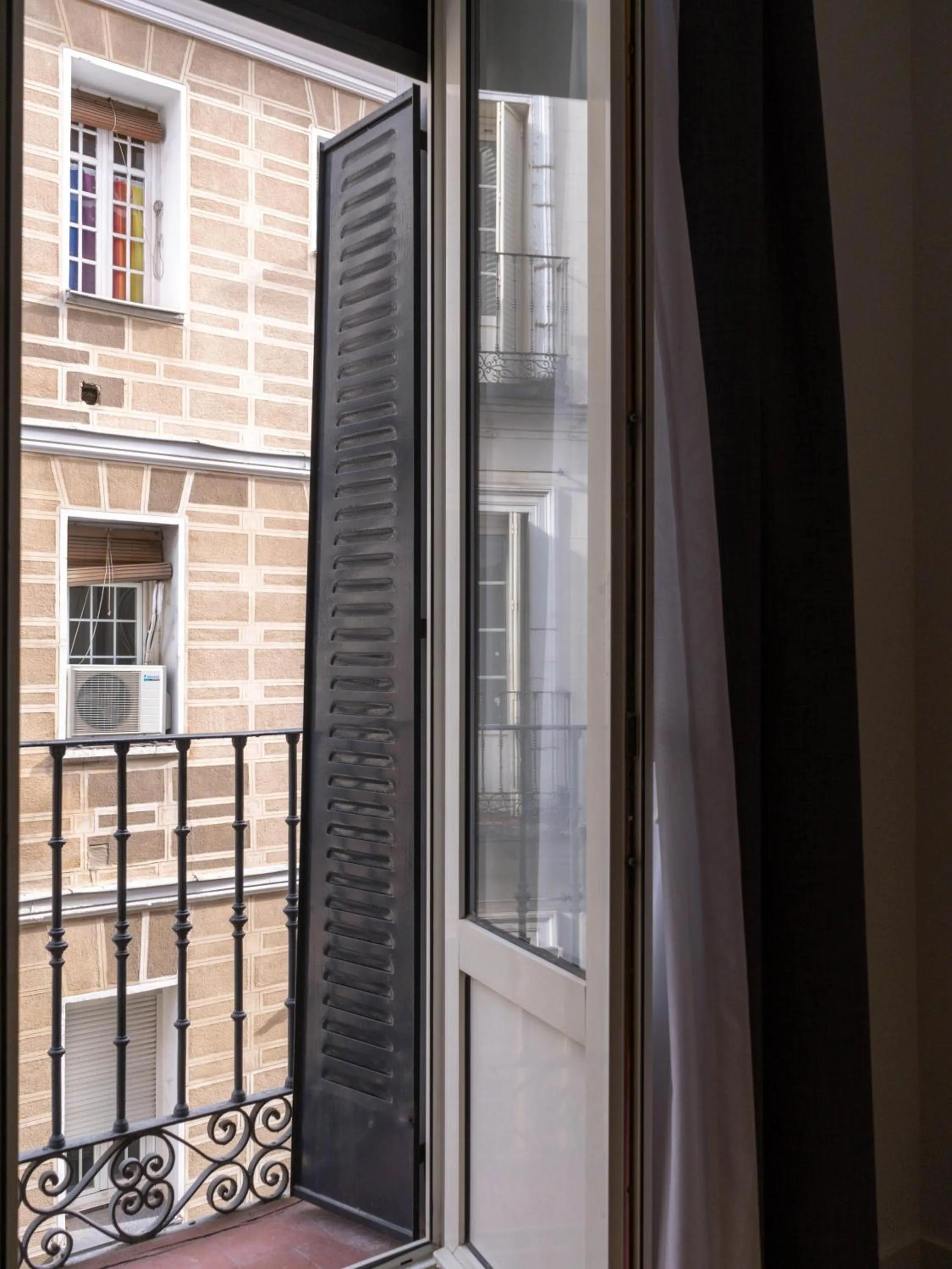 Balcony/Terrace in Limehome Madrid San Lorenzo