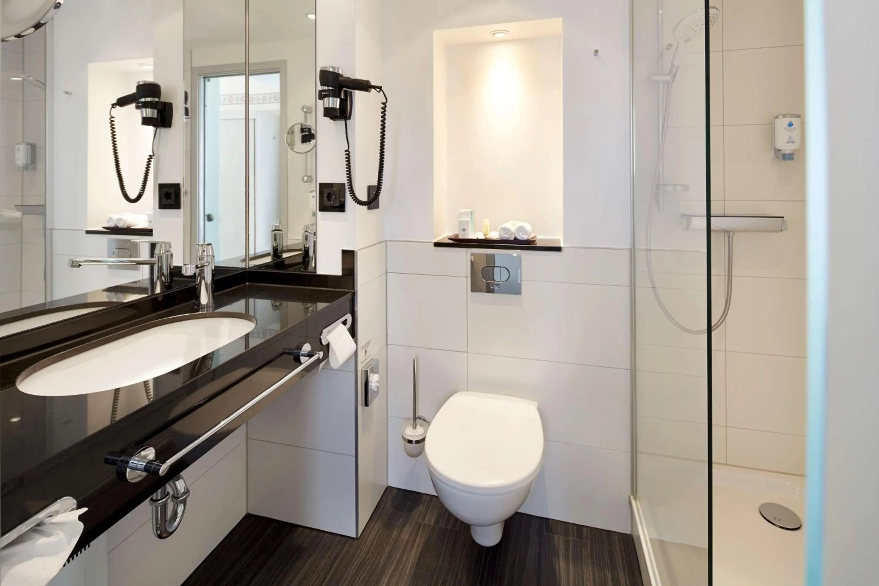 Comfort Double Room with two single beds in Best Western Hotel Helmstedt am Lappwald