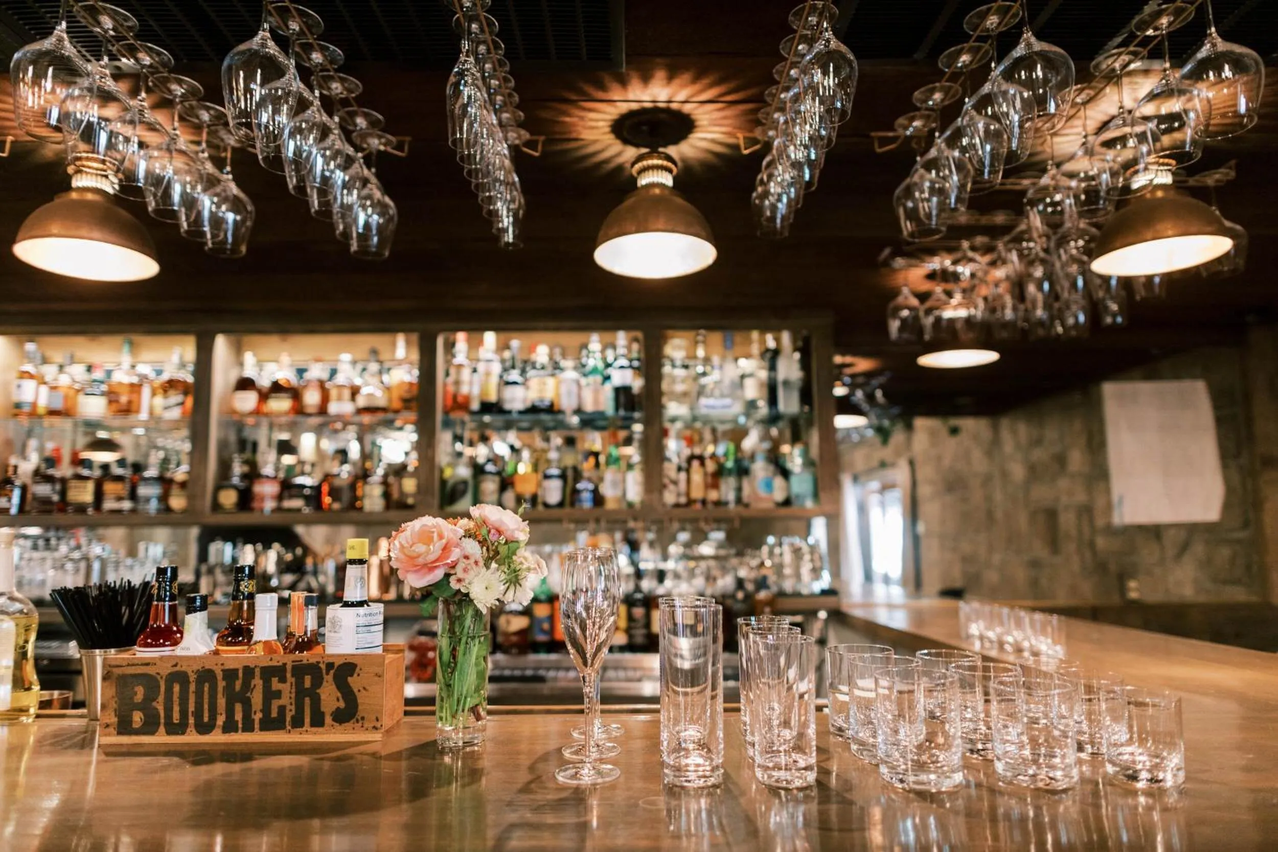 Lounge or bar in The Inn at Zaca Creek