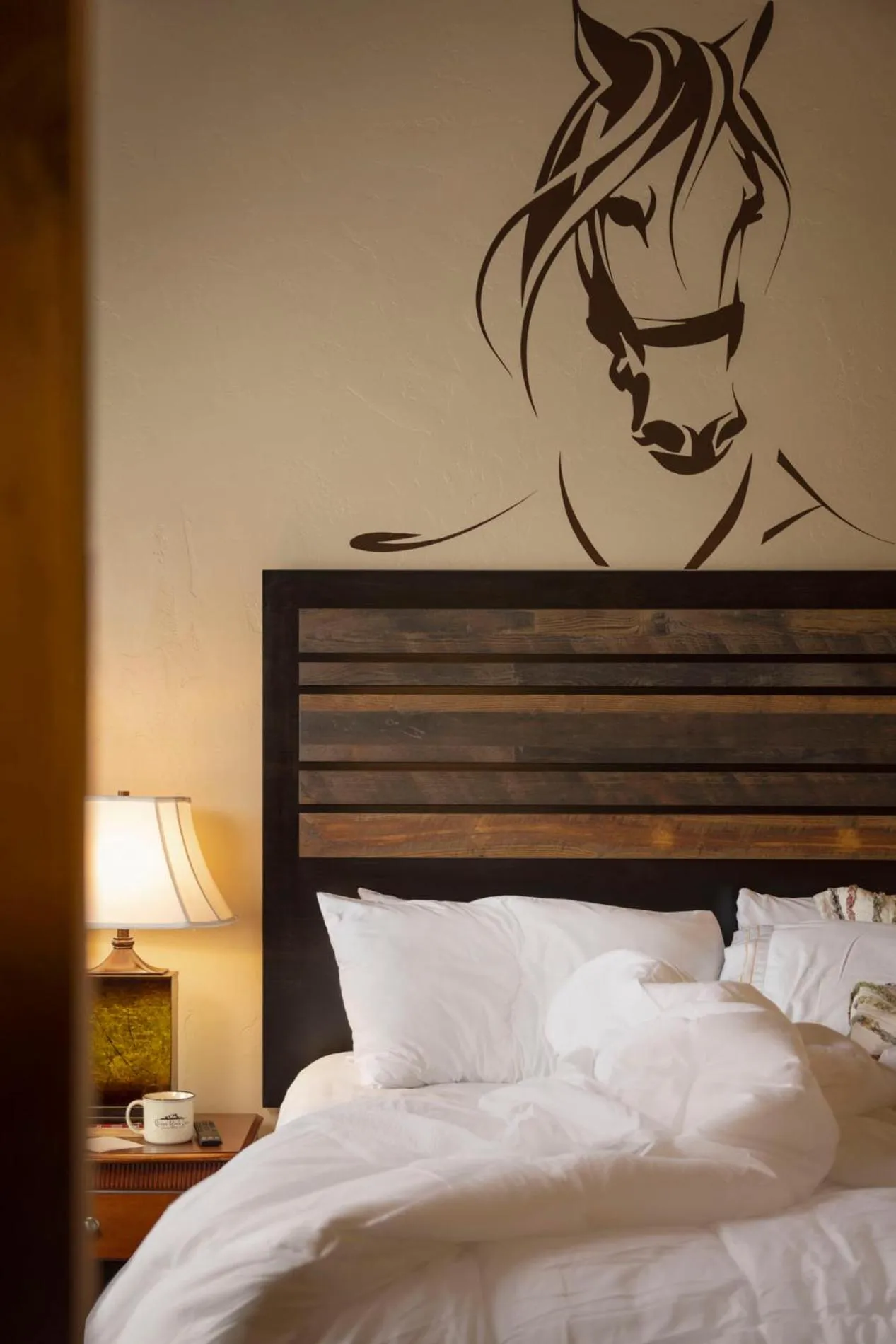 Bed in River Rock Inn B&B