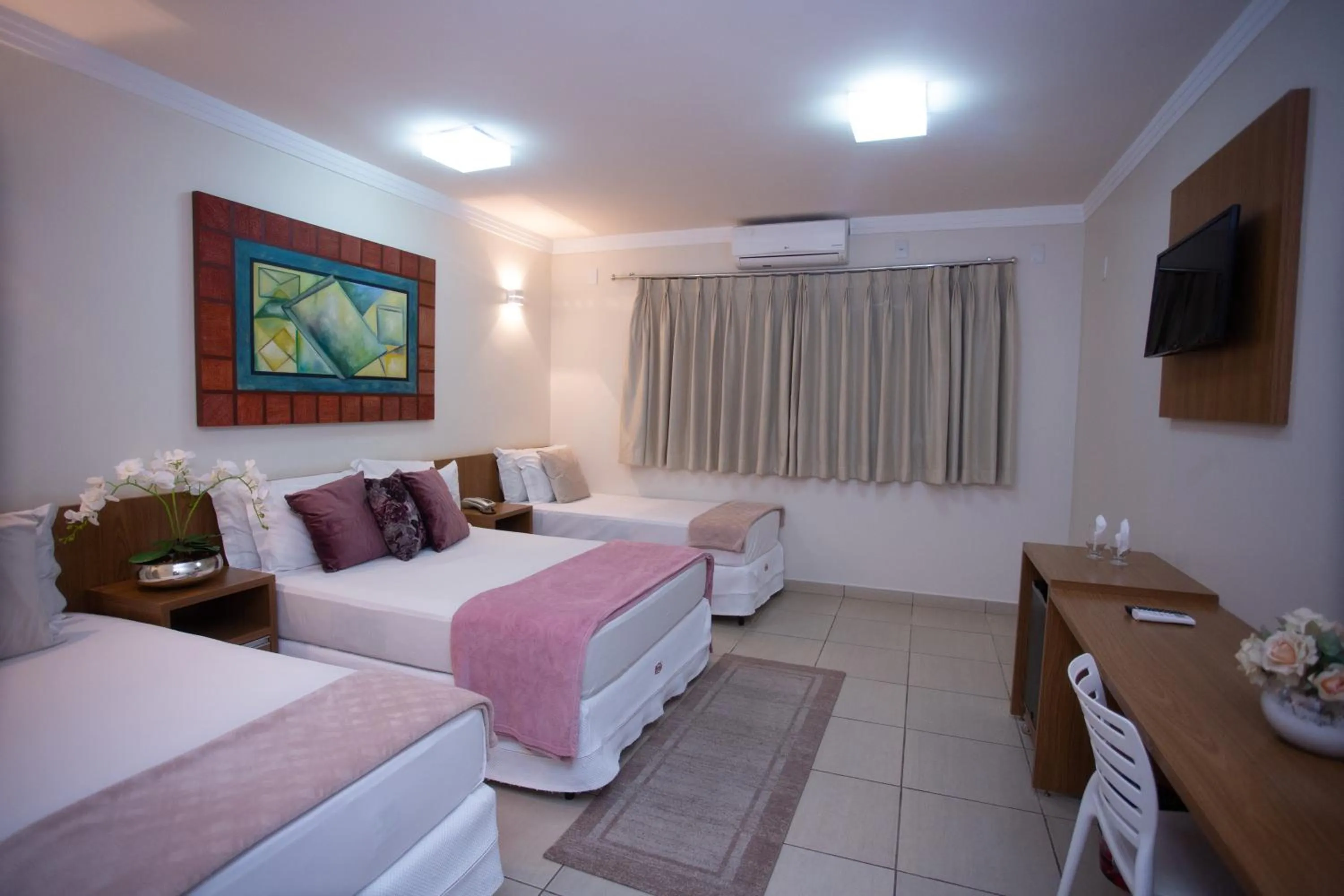 Bed in Havana Express