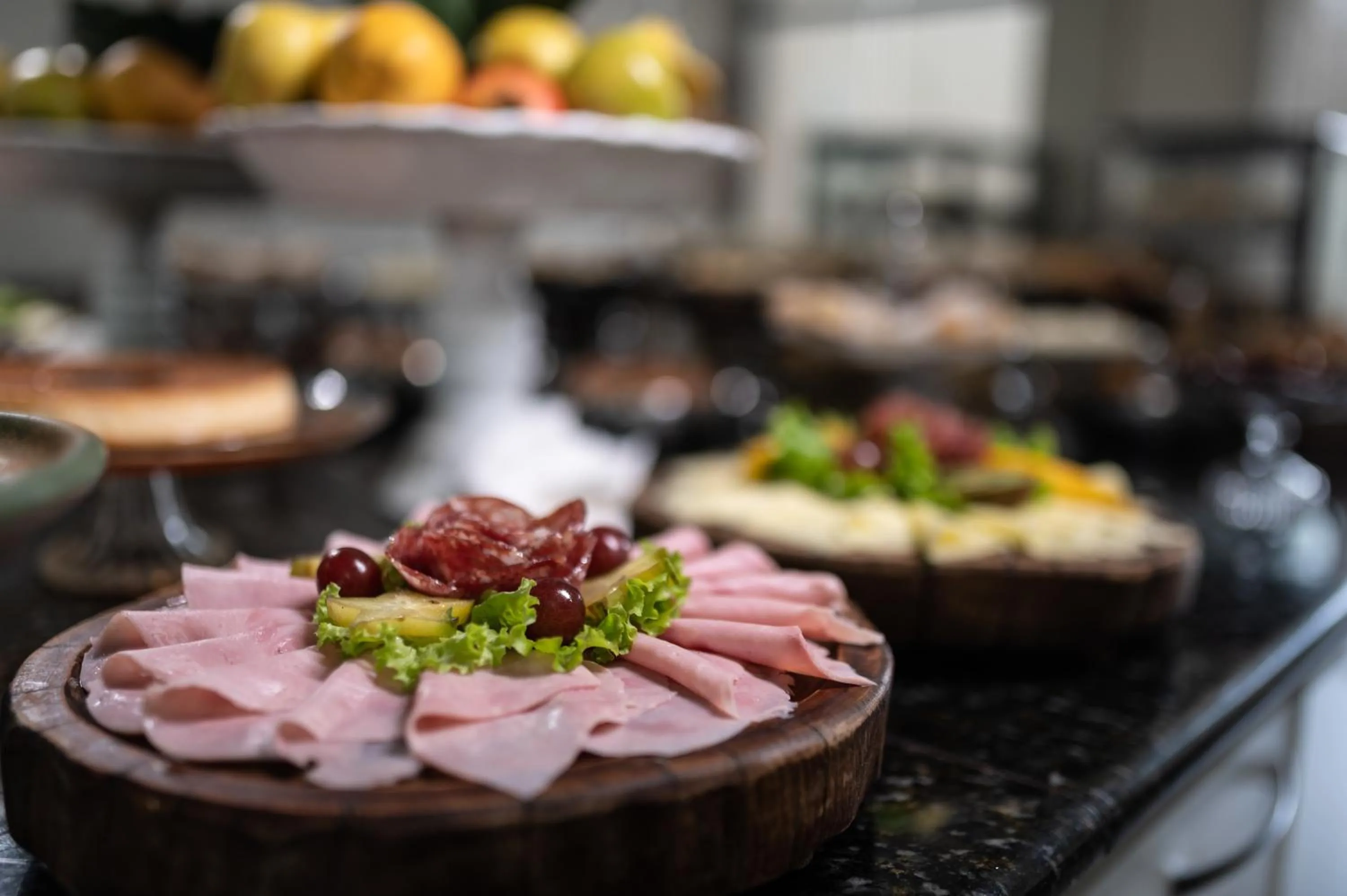 Buffet breakfast in Havana Express