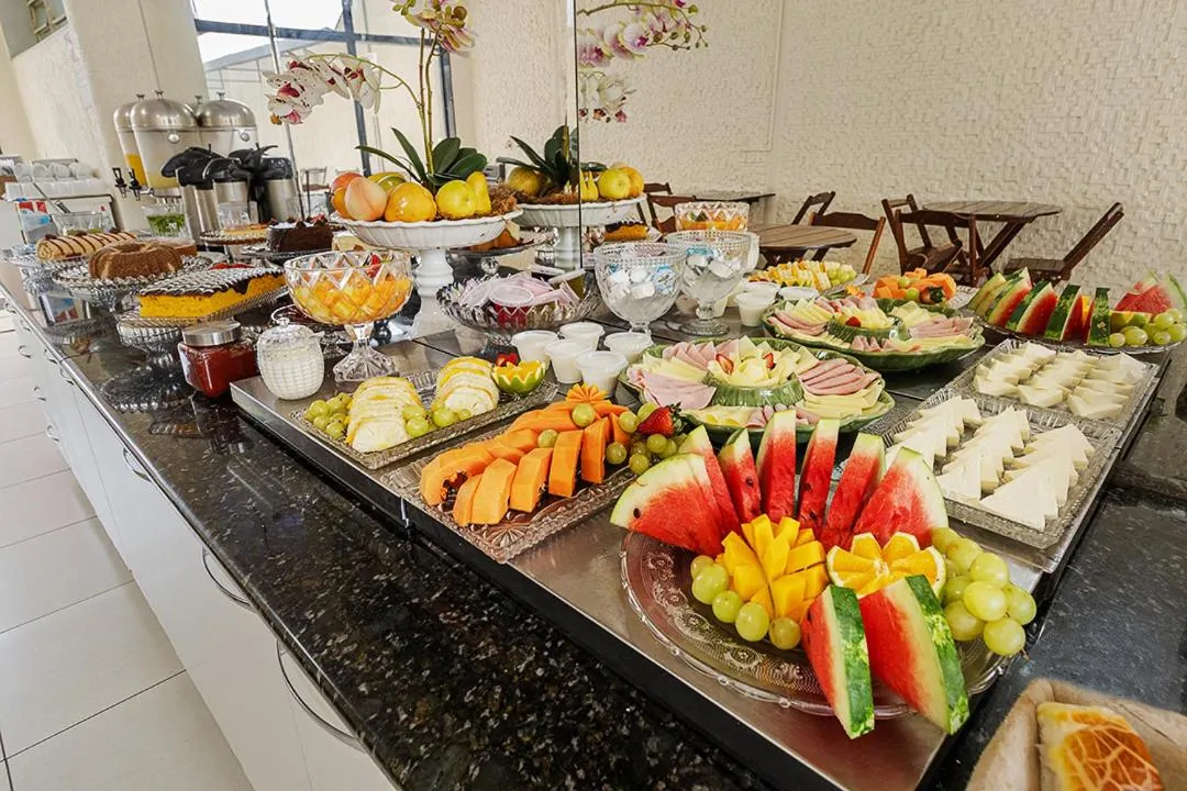 Breakfast in Havana Express