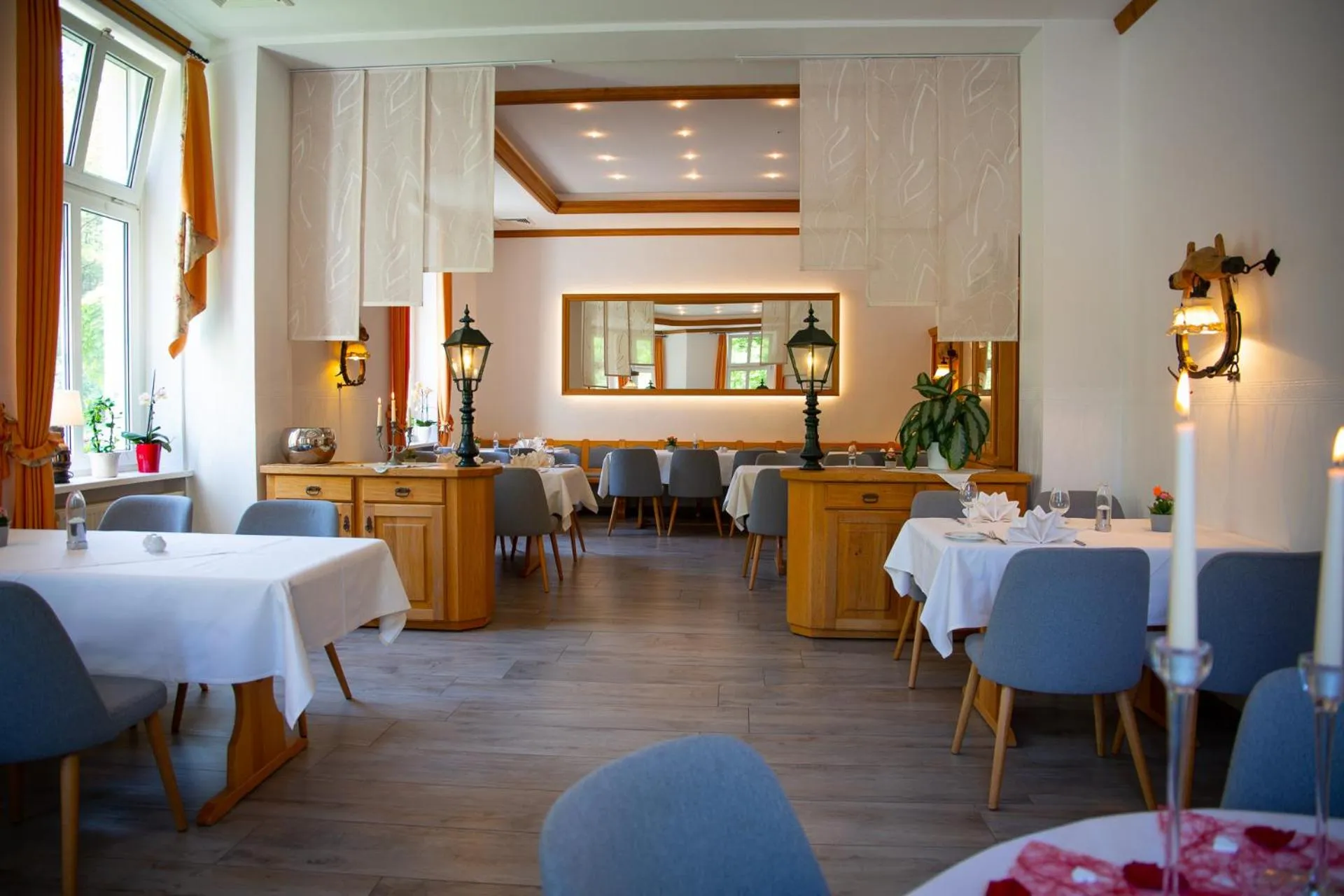 Restaurant/places to eat in Hotel & Restaurant Waldschlösschen