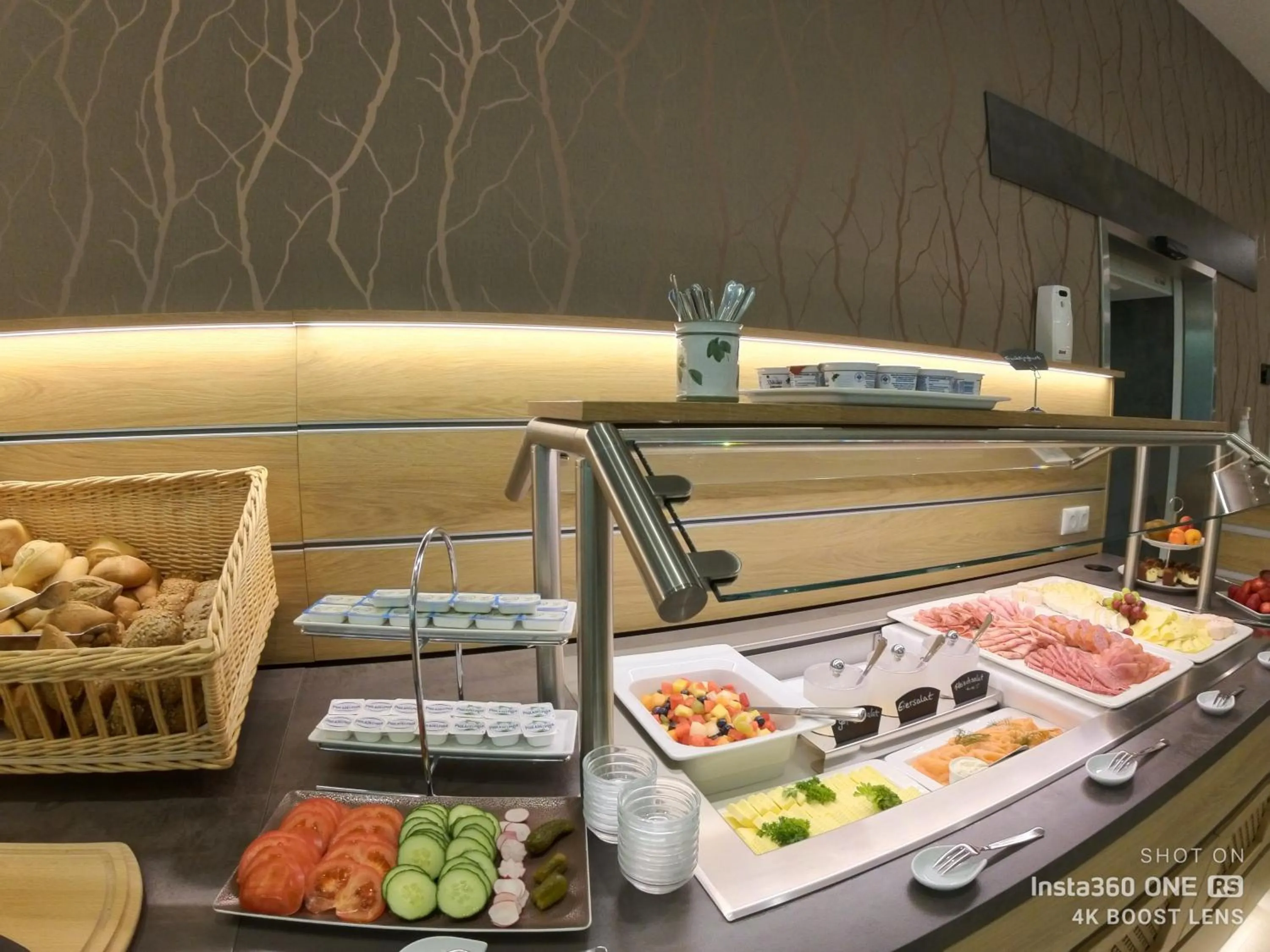 Breakfast in Hotel & Restaurant Waldschlösschen