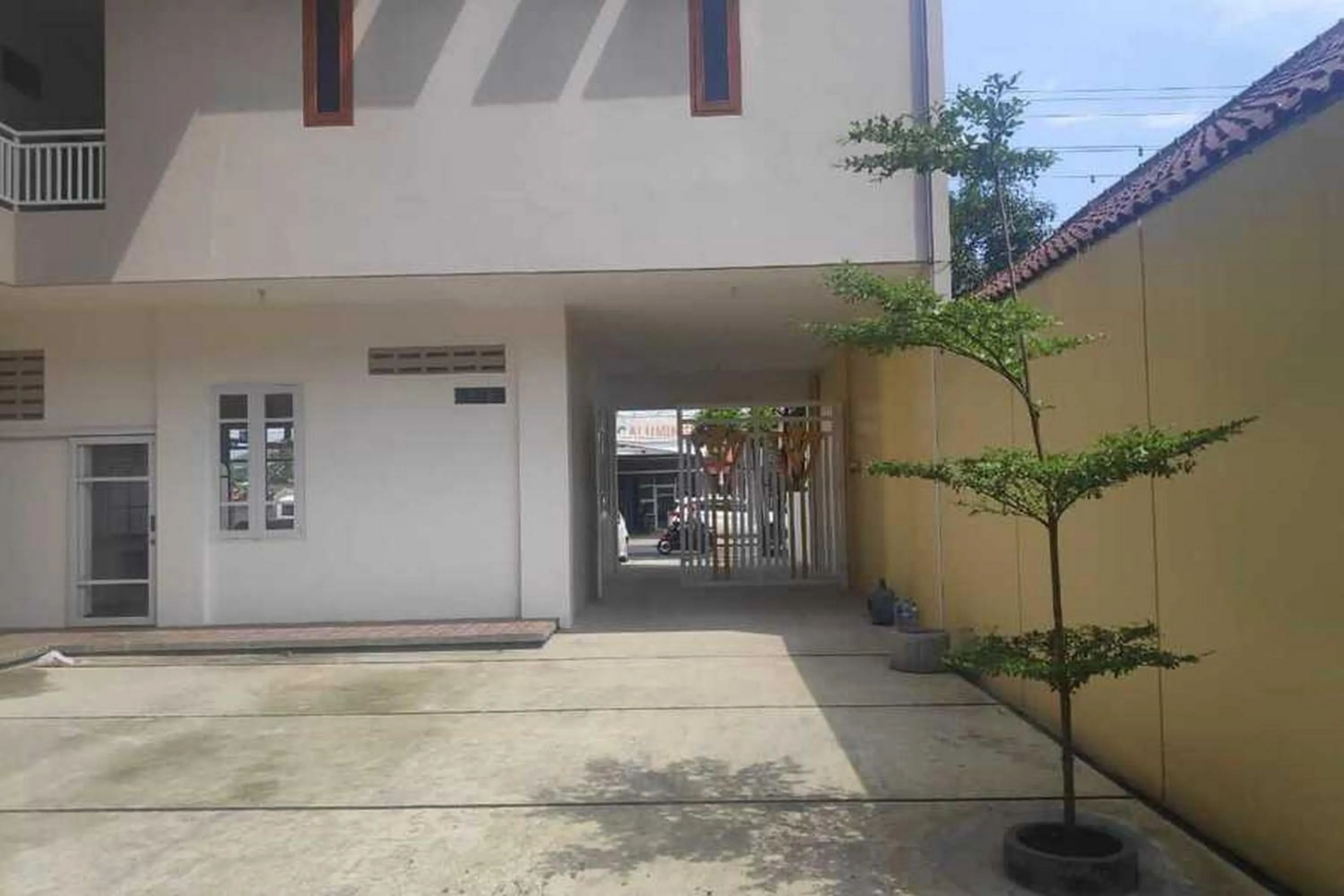 RedDoorz near Universitas Muhammadiyah Purwokerto