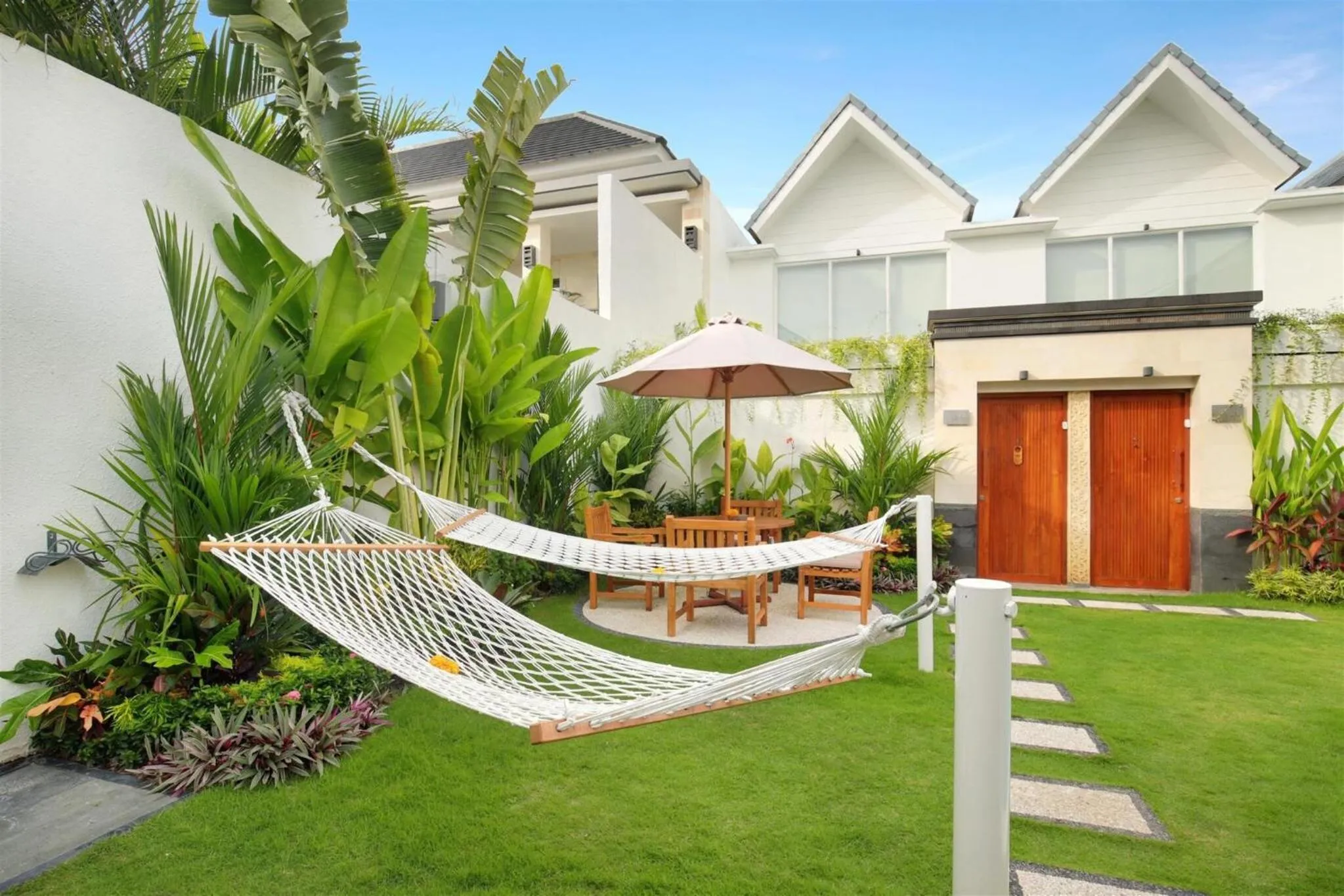 Garden in Aeera Villa Canggu by Ini Vie Hospitality