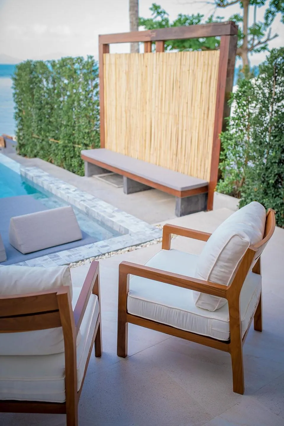 Balcony/Terrace in White Whale Beachfront Pool Villa