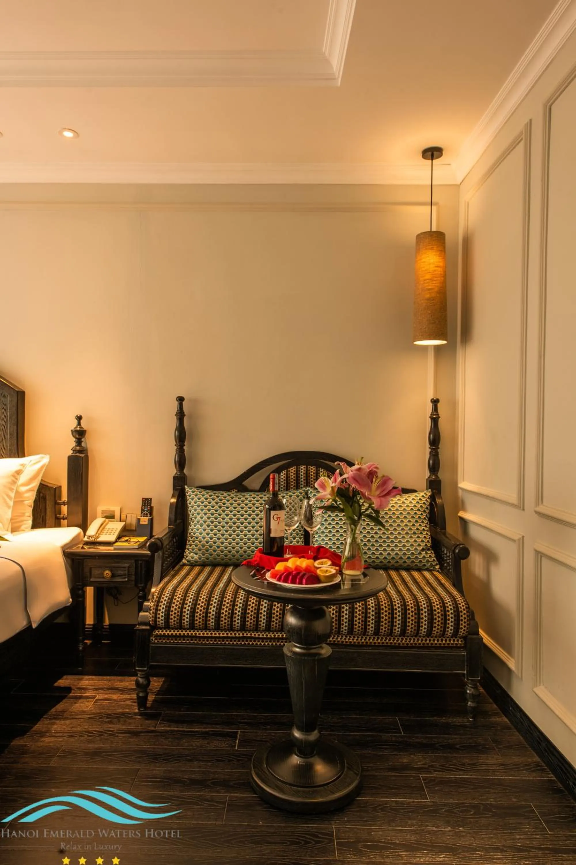 Photo of the whole room, Bed in Hanoi Emerald Waters Hotel Valley