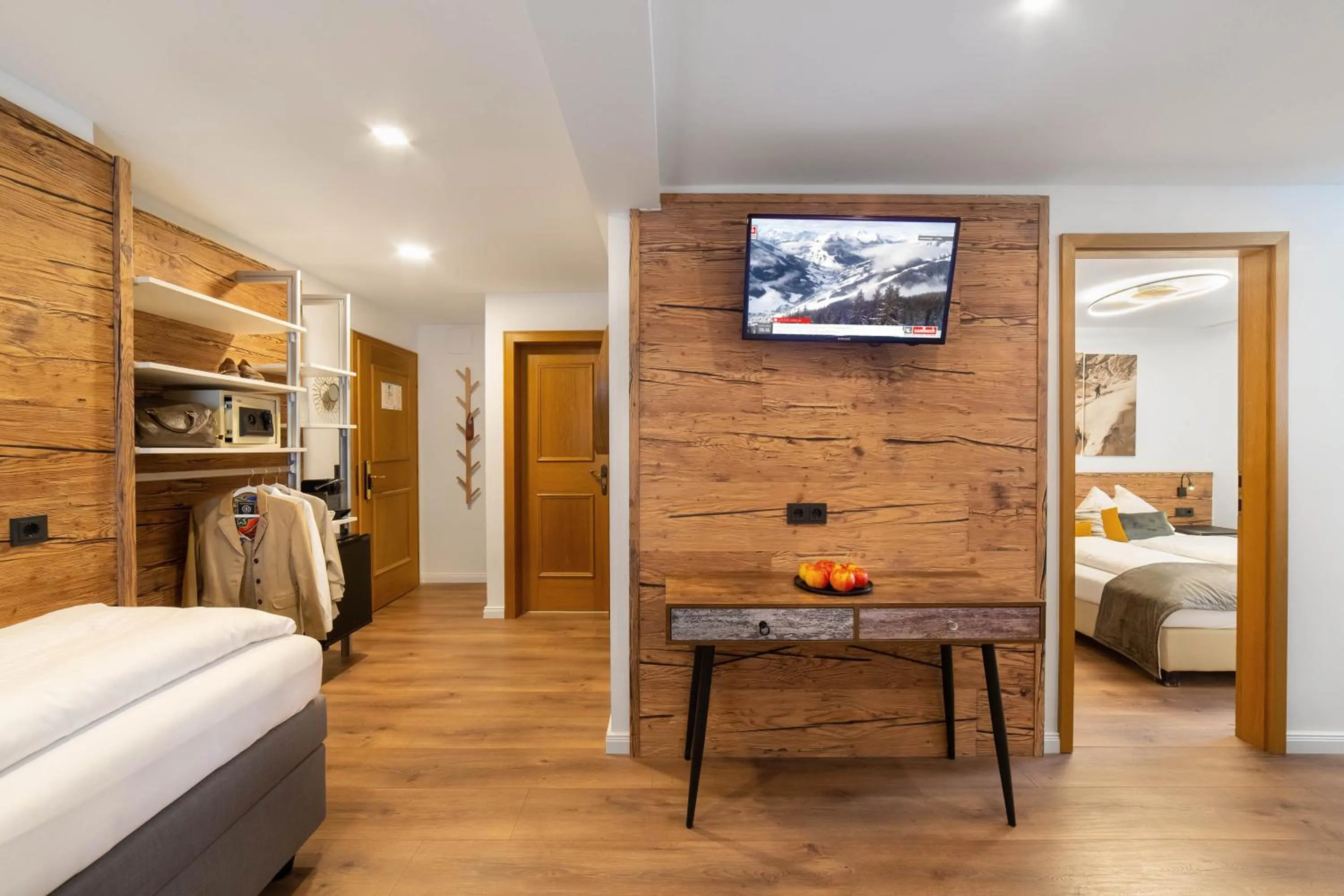 Living room, Bed in Boutique Hotel ANYBODY