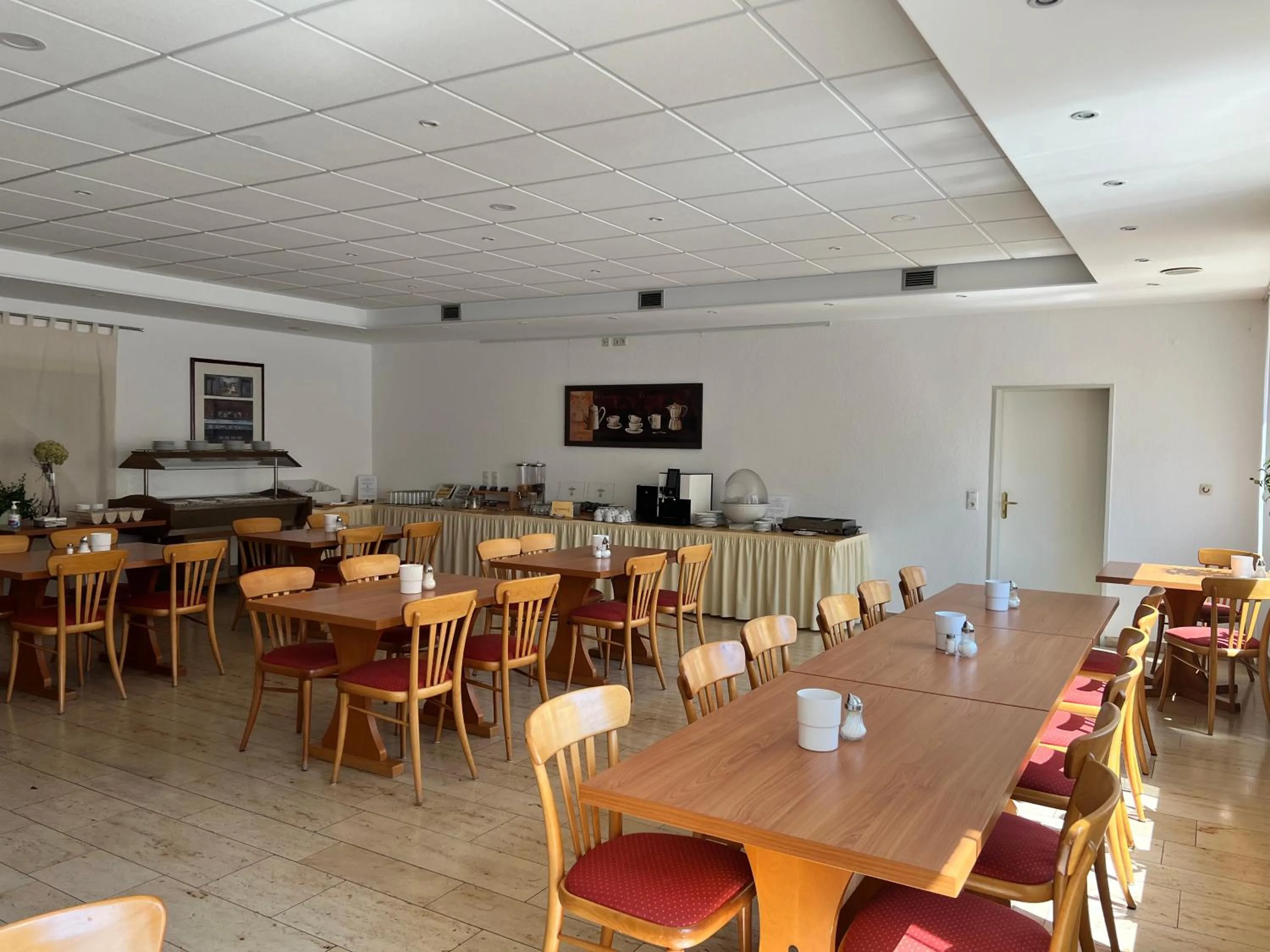 Restaurant/places to eat in Hotel Fantasie