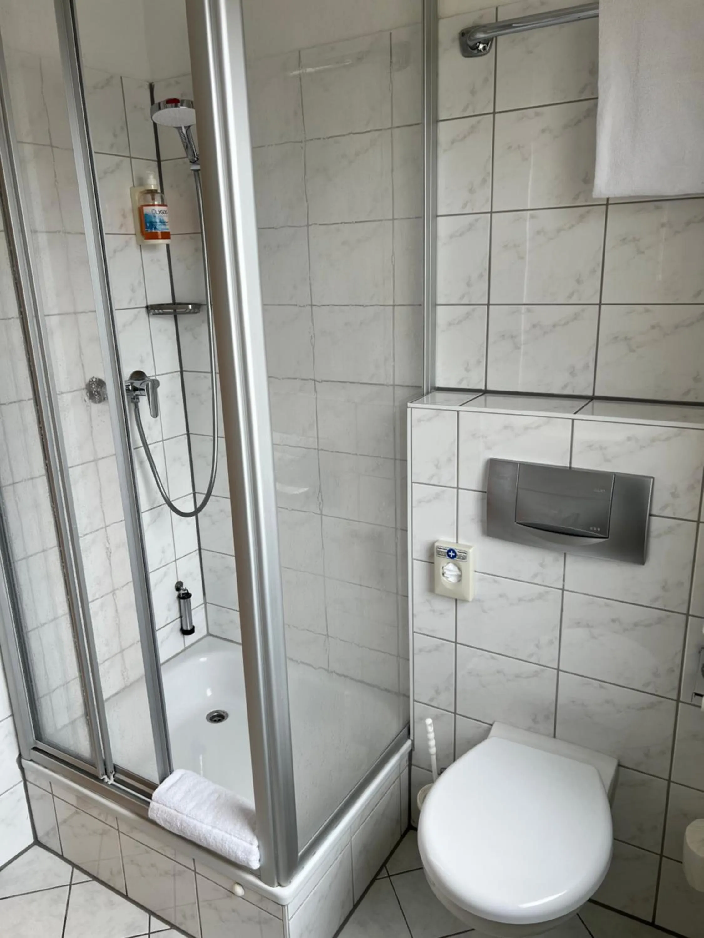 Shower in Hotel Fantasie