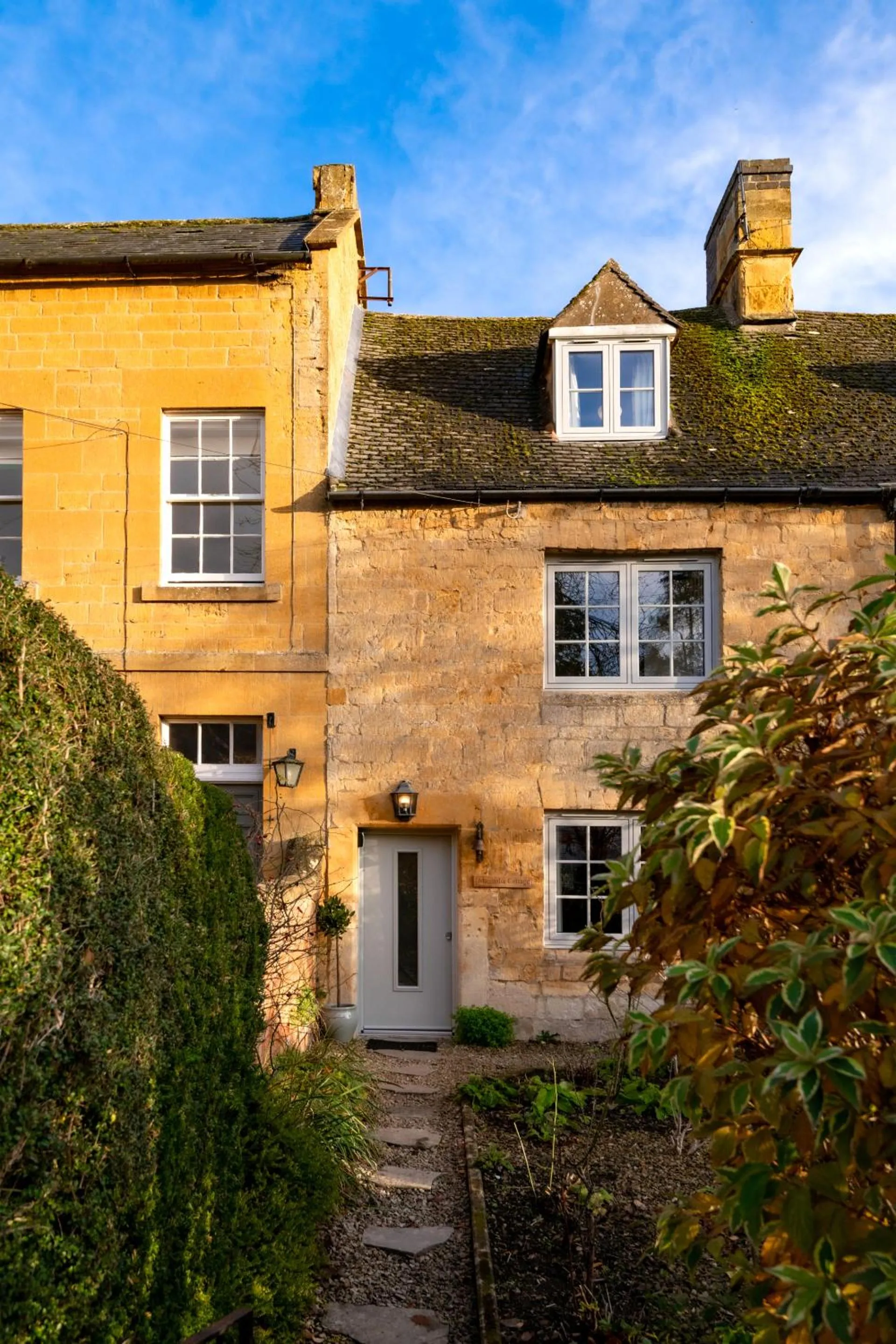 Property building in Magnolia Cottage-Exclusive Cotswold Package