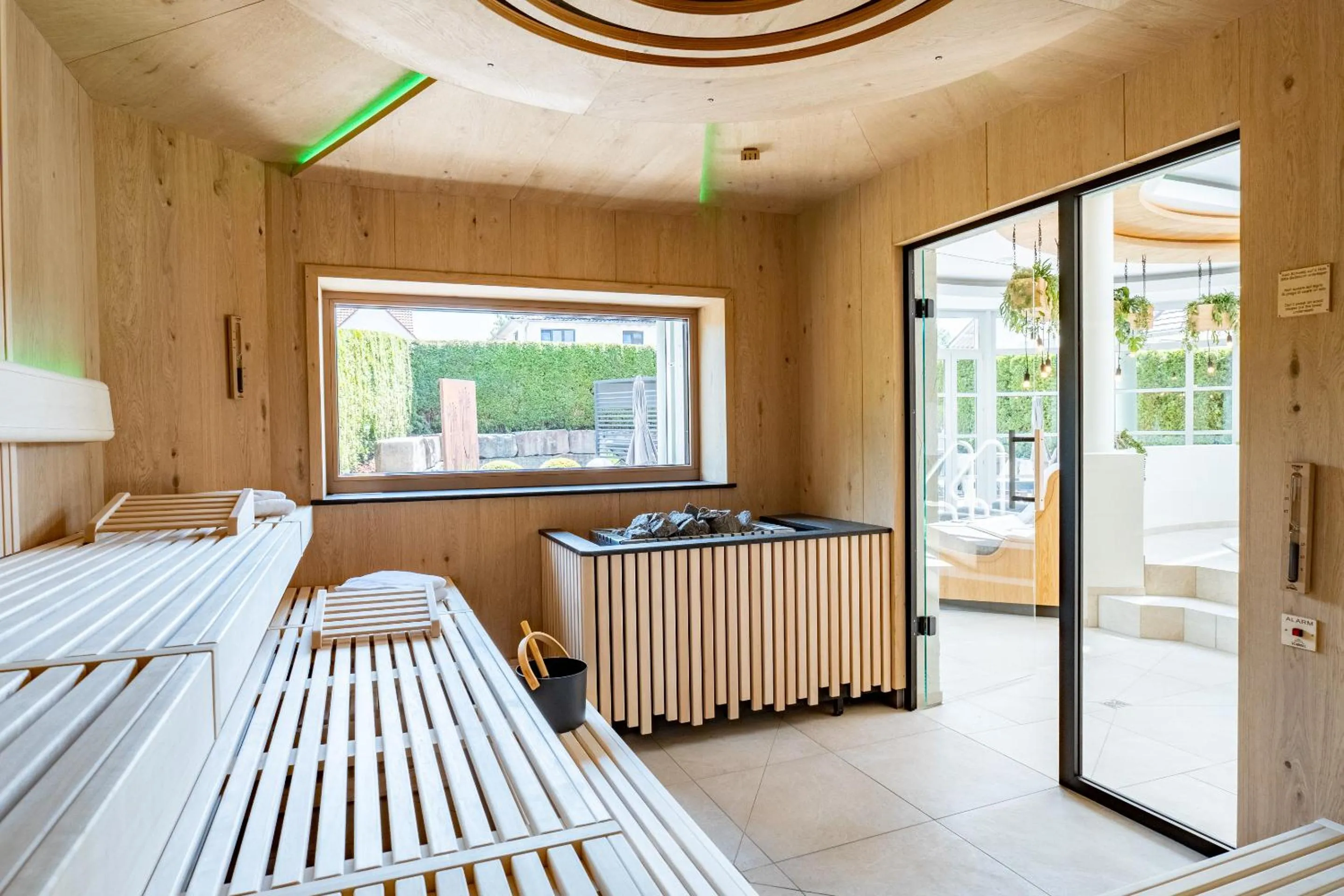 Spa and wellness centre/facilities, Bed in Hotel & Restaurant Post