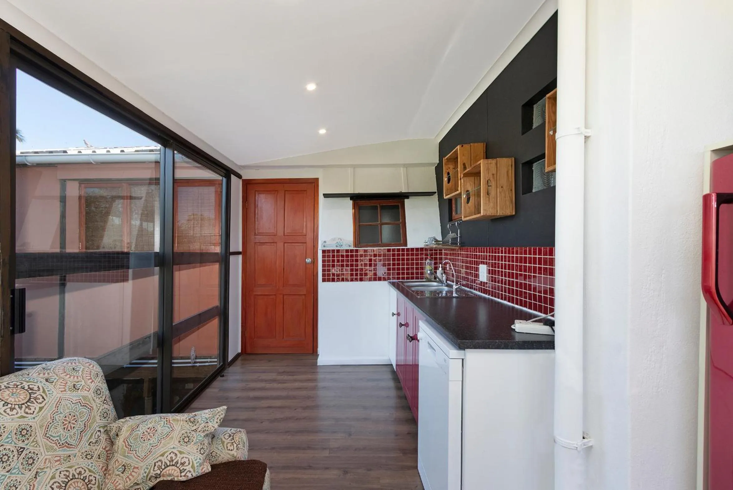 Kitchen or kitchenette in The Bohemian Guesthouse