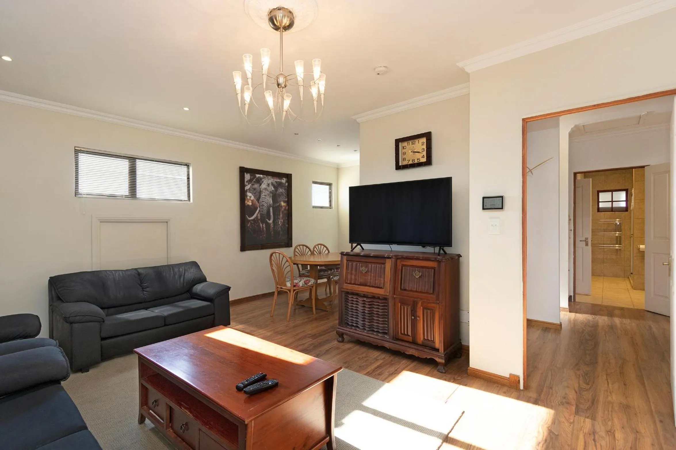 Communal lounge/ TV room in The Bohemian Guesthouse