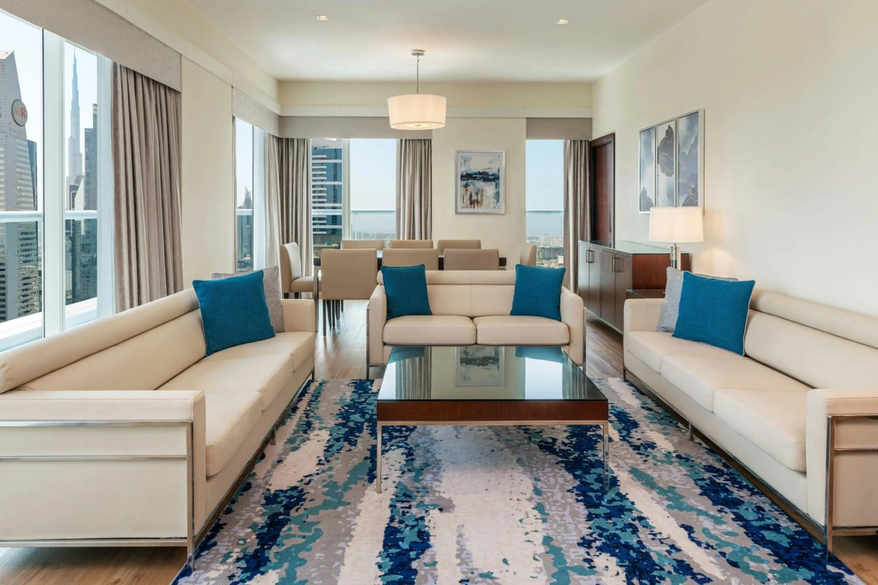 Living room in Four Points by Sheraton Sheikh Zayed Road