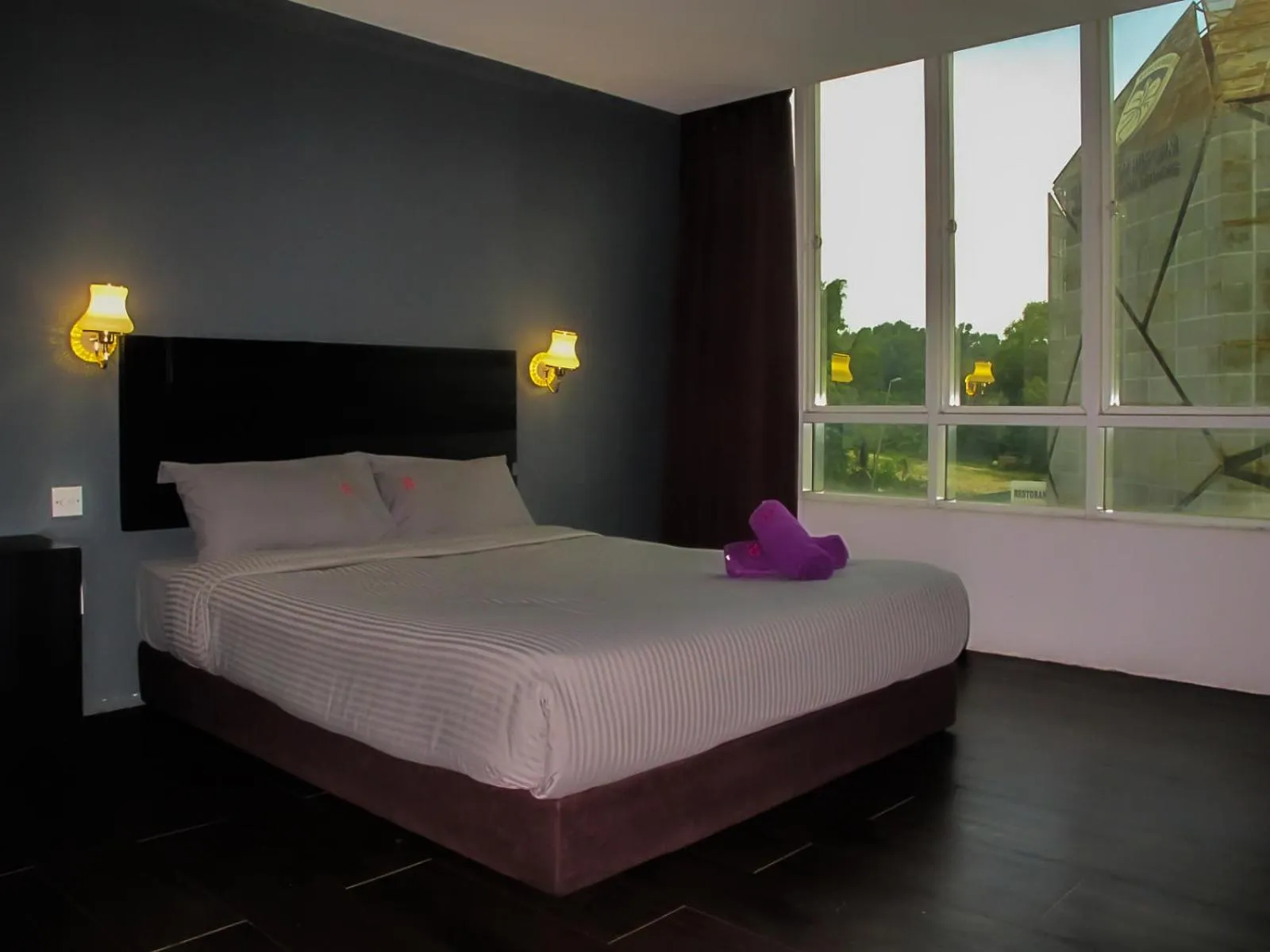 Bed in Orchard Inn Puchong