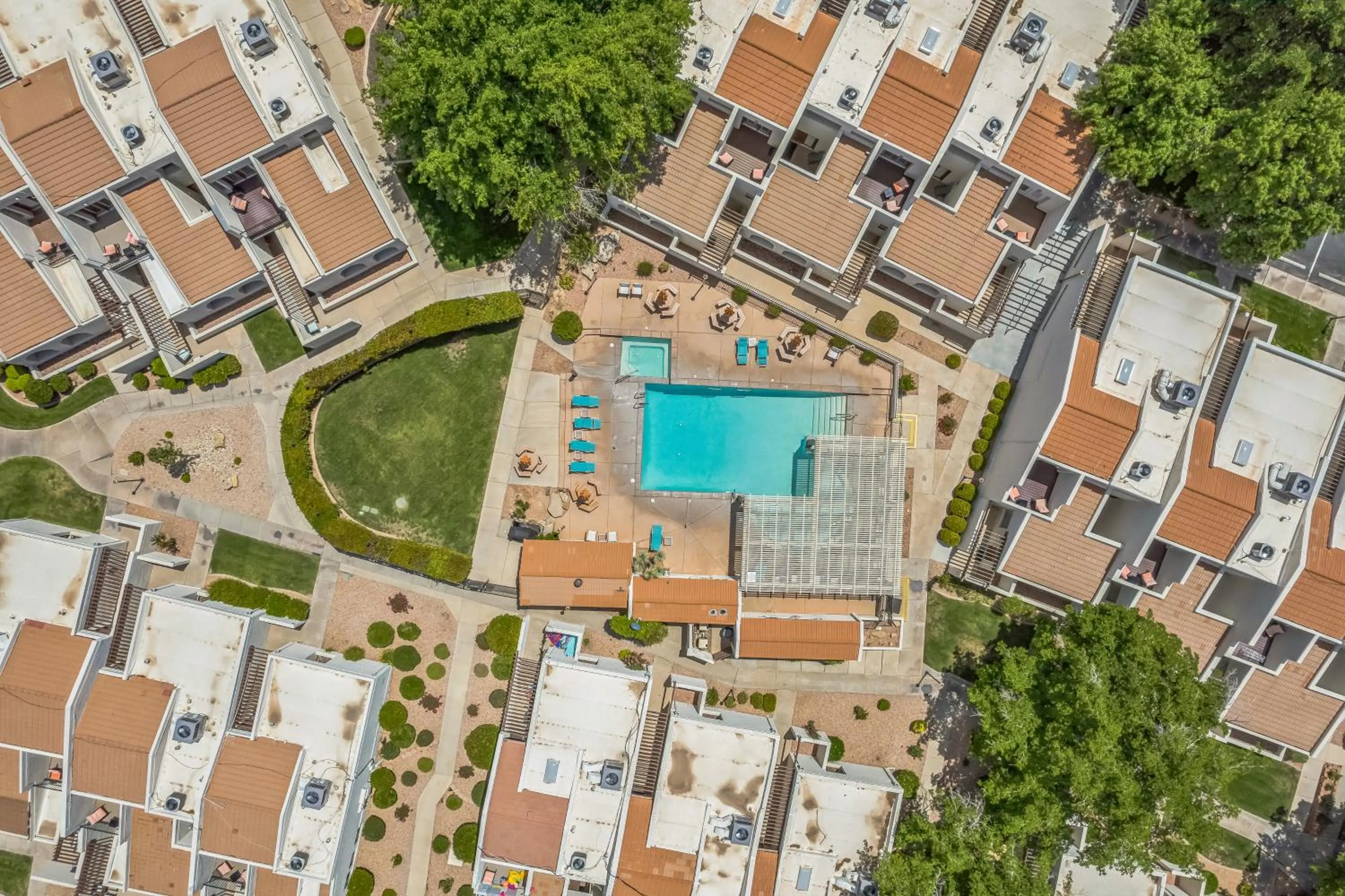 Property building in Villas at Southgate