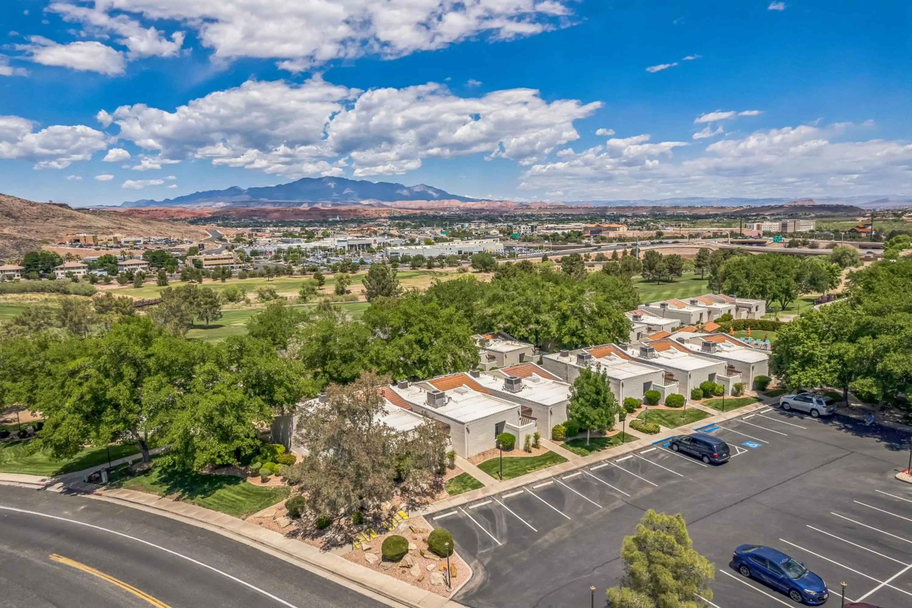 Property building in Villas at Southgate