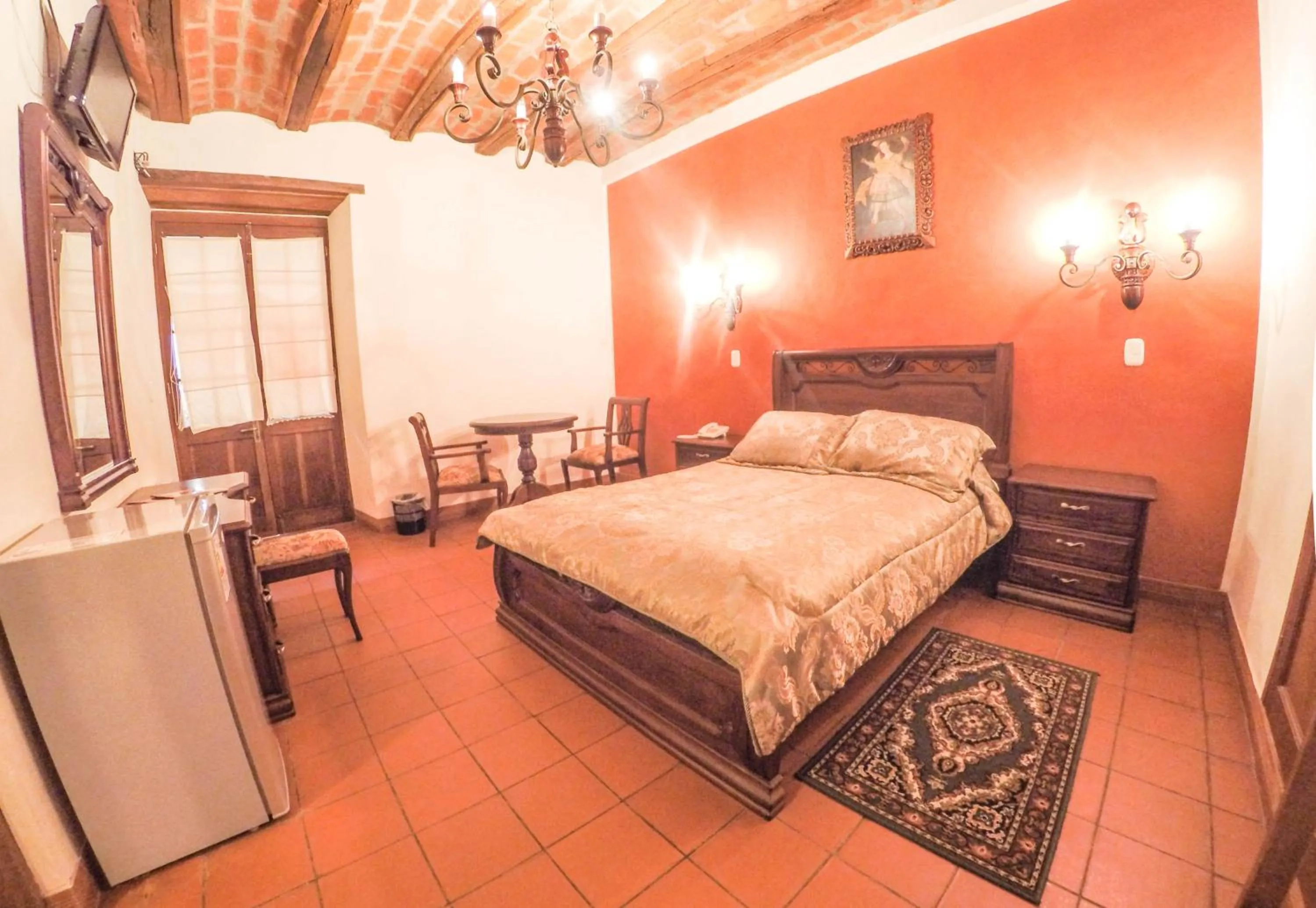 Bed in Hotel Monasterio