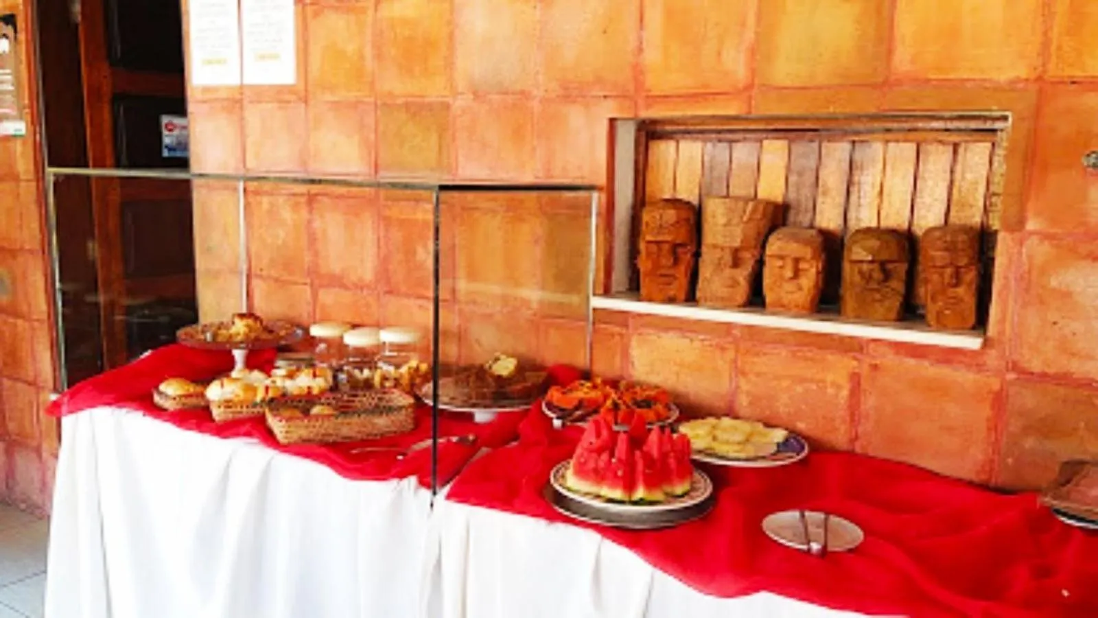 Breakfast in POUSADA BORE KOKO