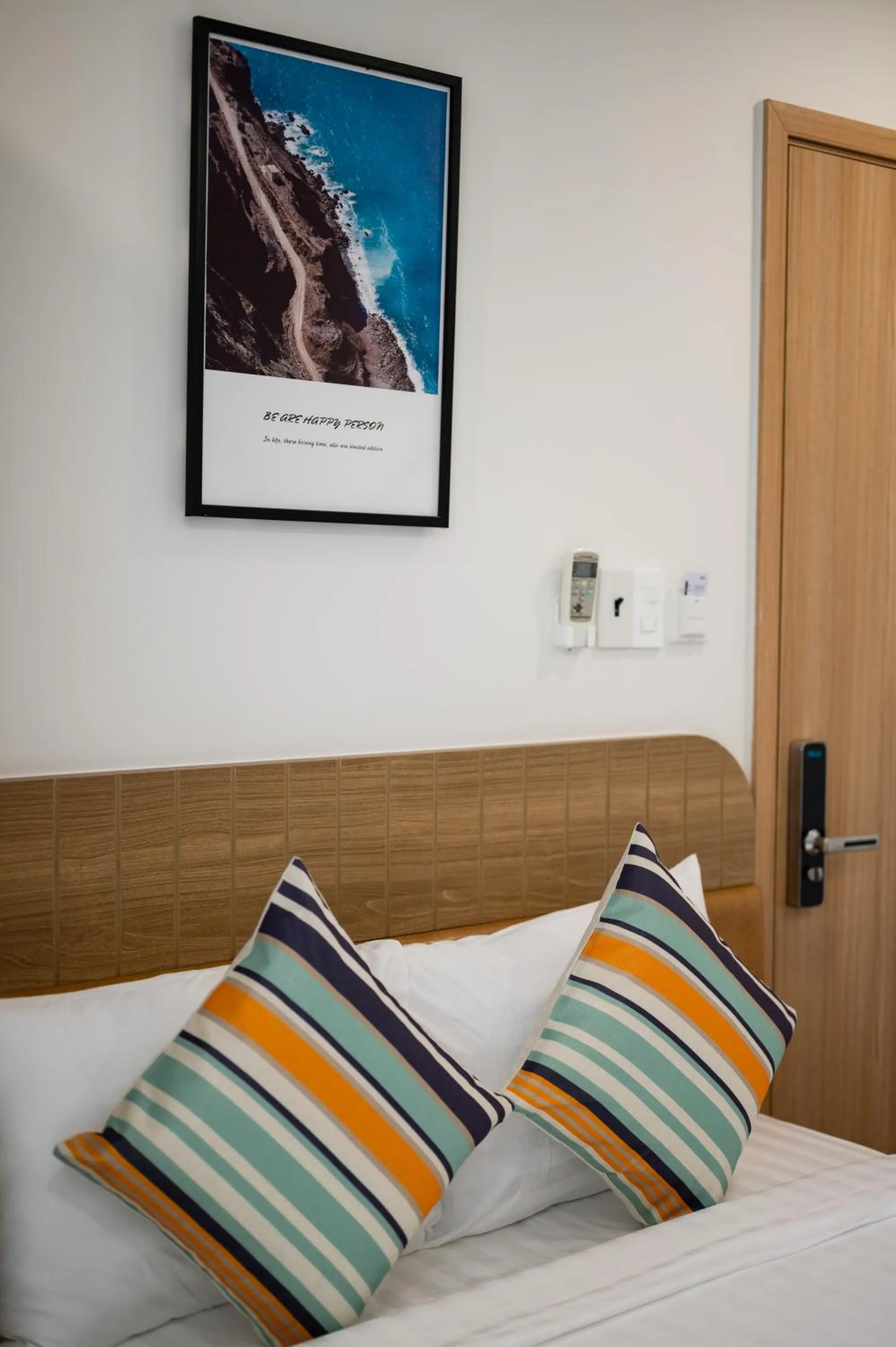 Property building, Bed in The View Hotel