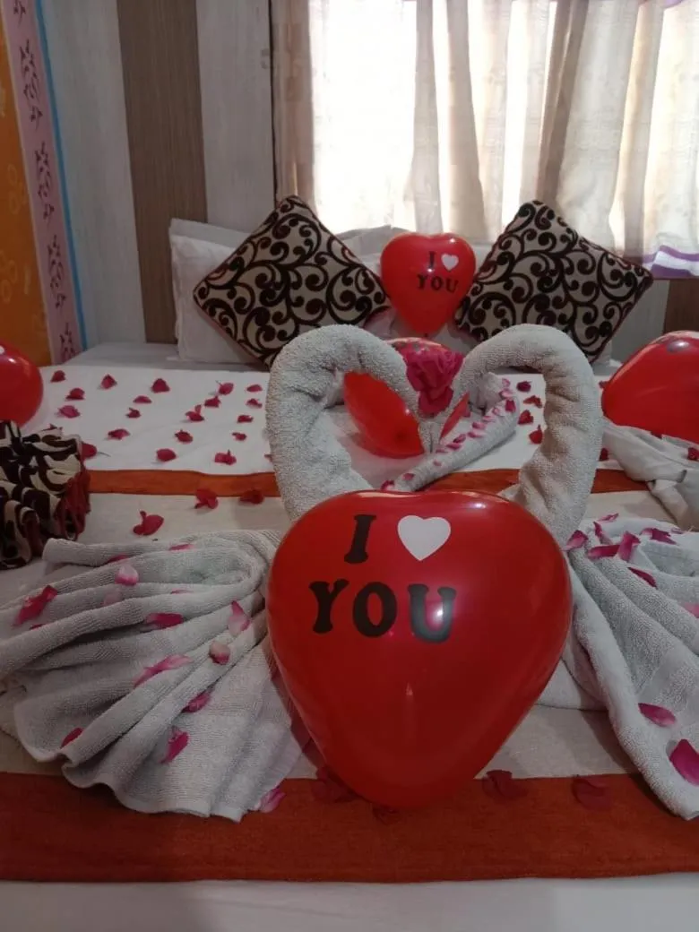 Bed in Hotel Middle Point Pvt Ltd