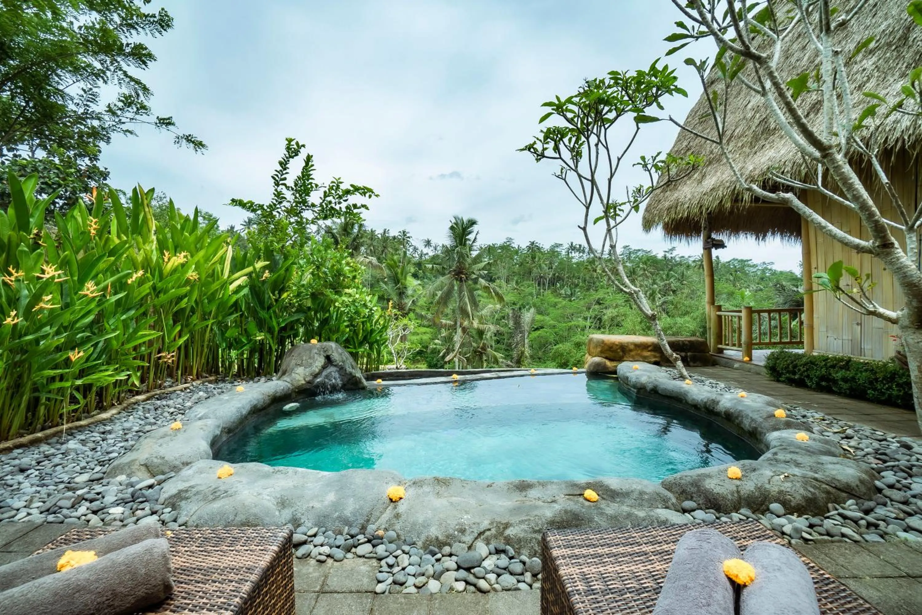 Swimming pool in Magatama Villa by Mahaputra