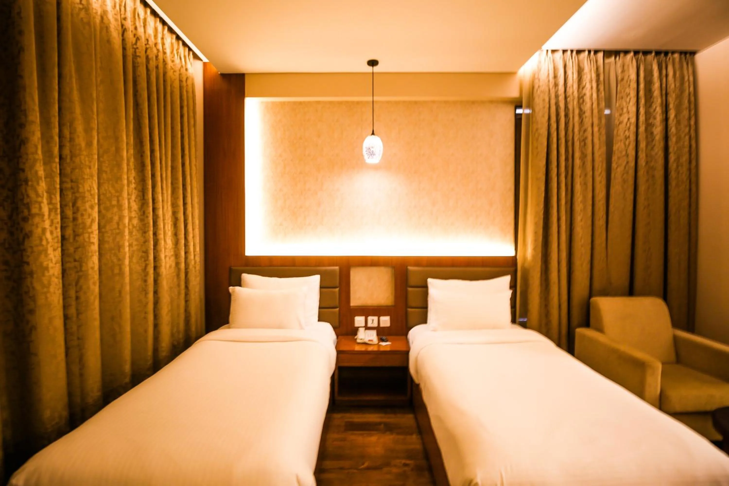 Bedroom, Bed in Pristine Hotel, Varanasi