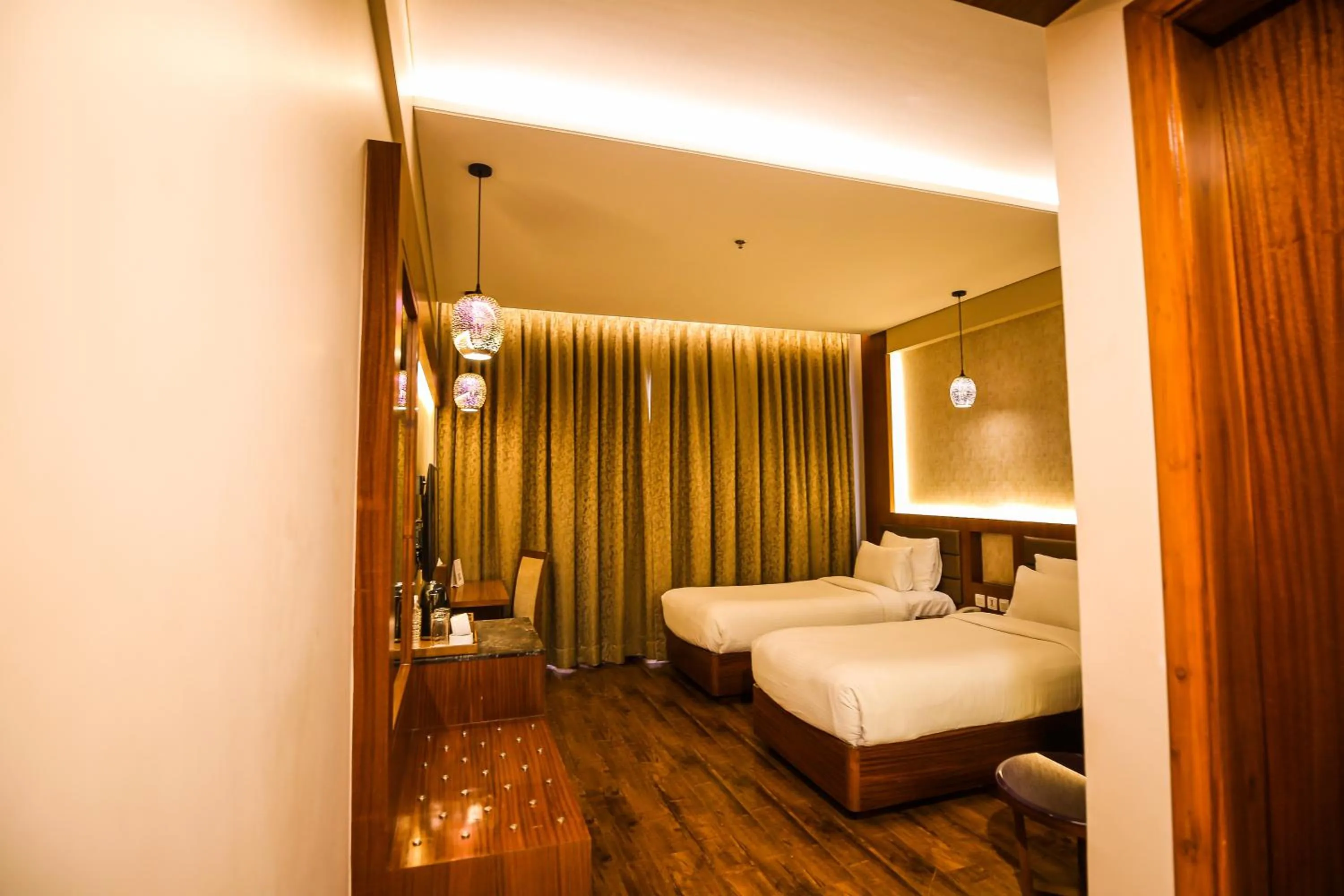 Bedroom, Bed in Pristine Hotel, Varanasi