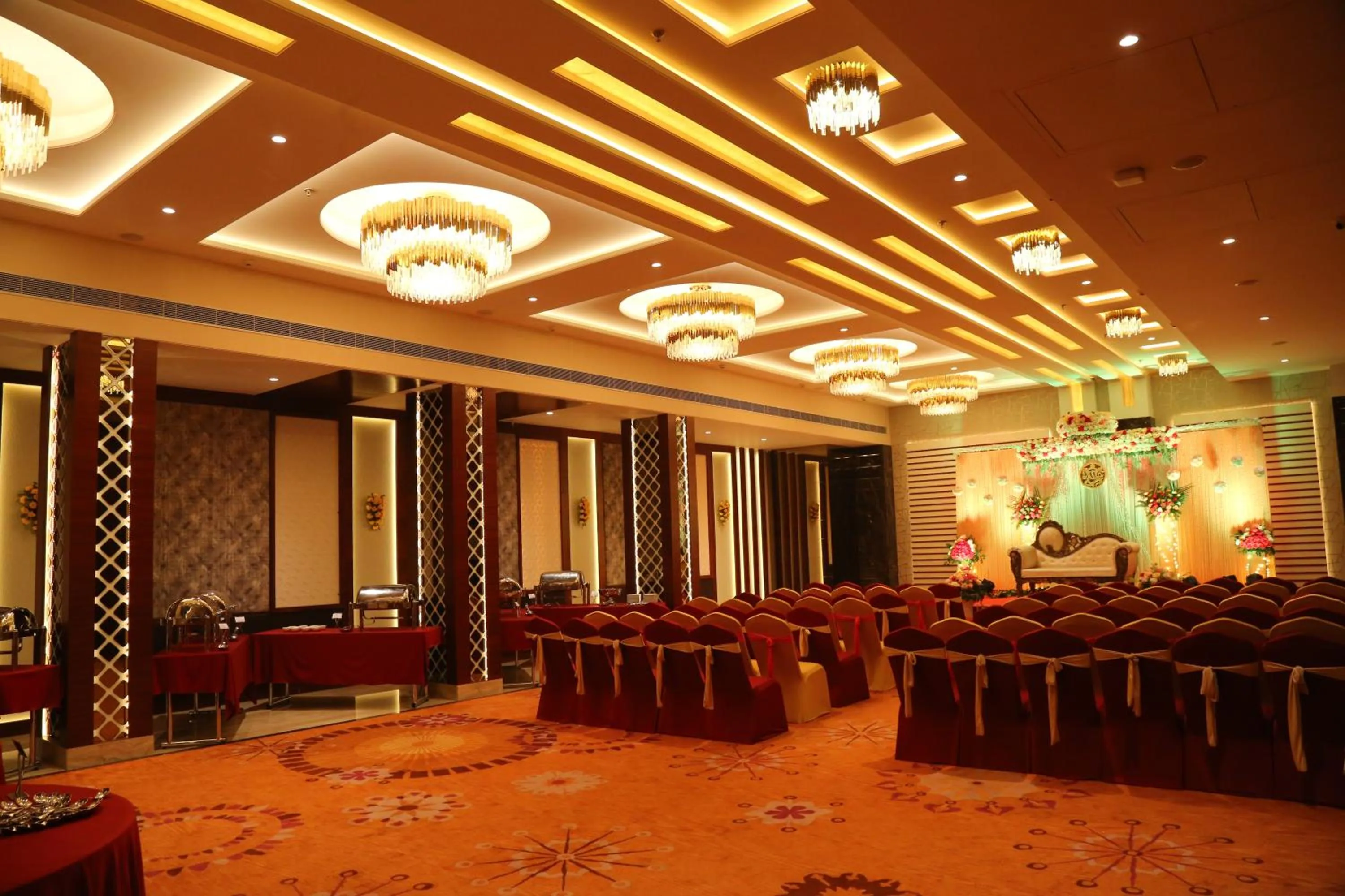 Banquet/Function facilities in Pristine Hotel, Varanasi