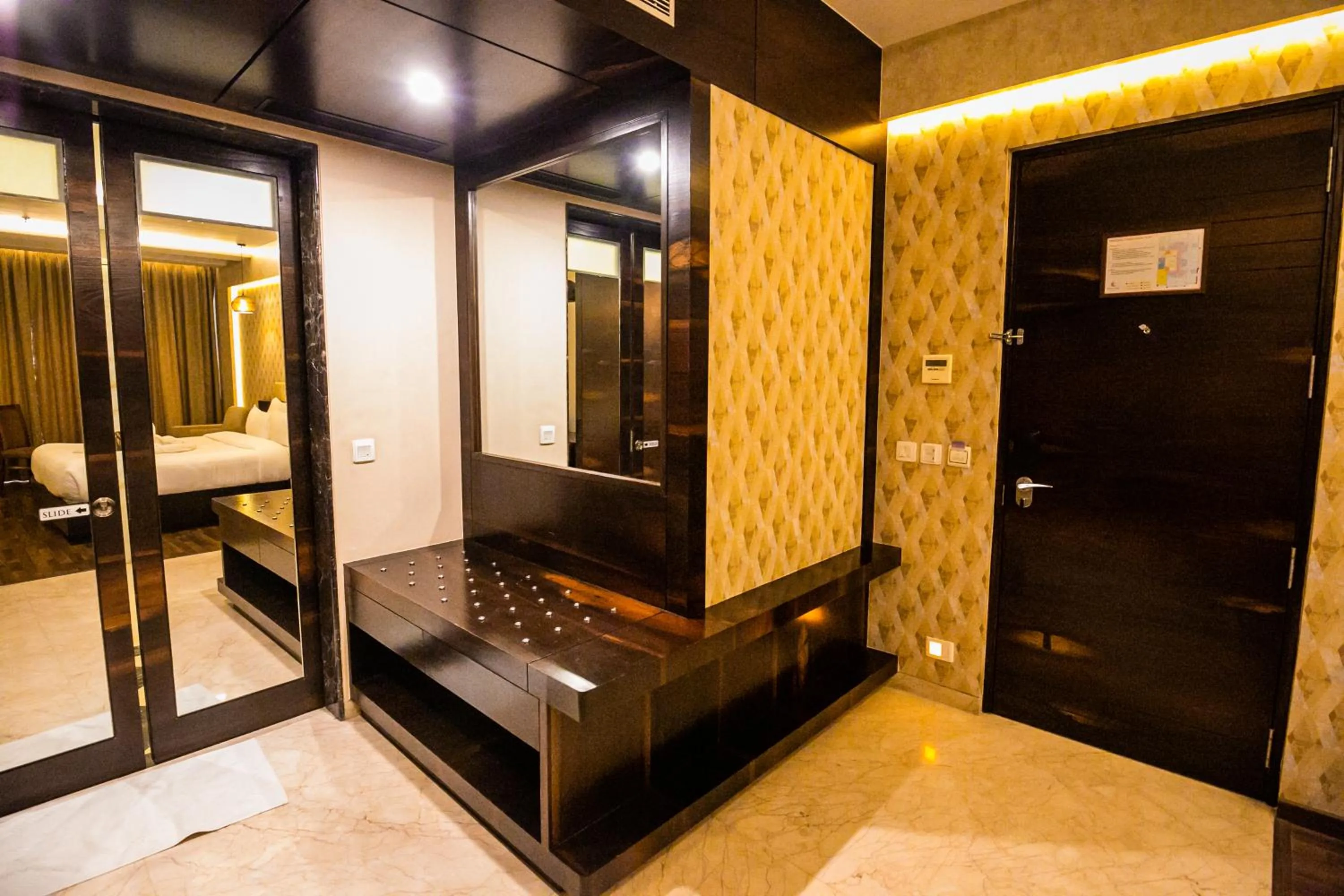 Living room in Pristine Hotel, Varanasi