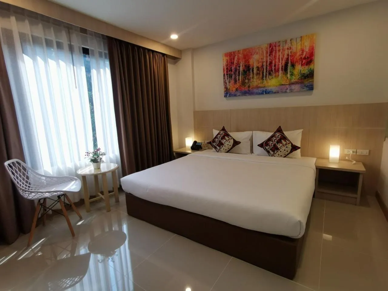 Photo of the whole room, Bed in Malee Hotel