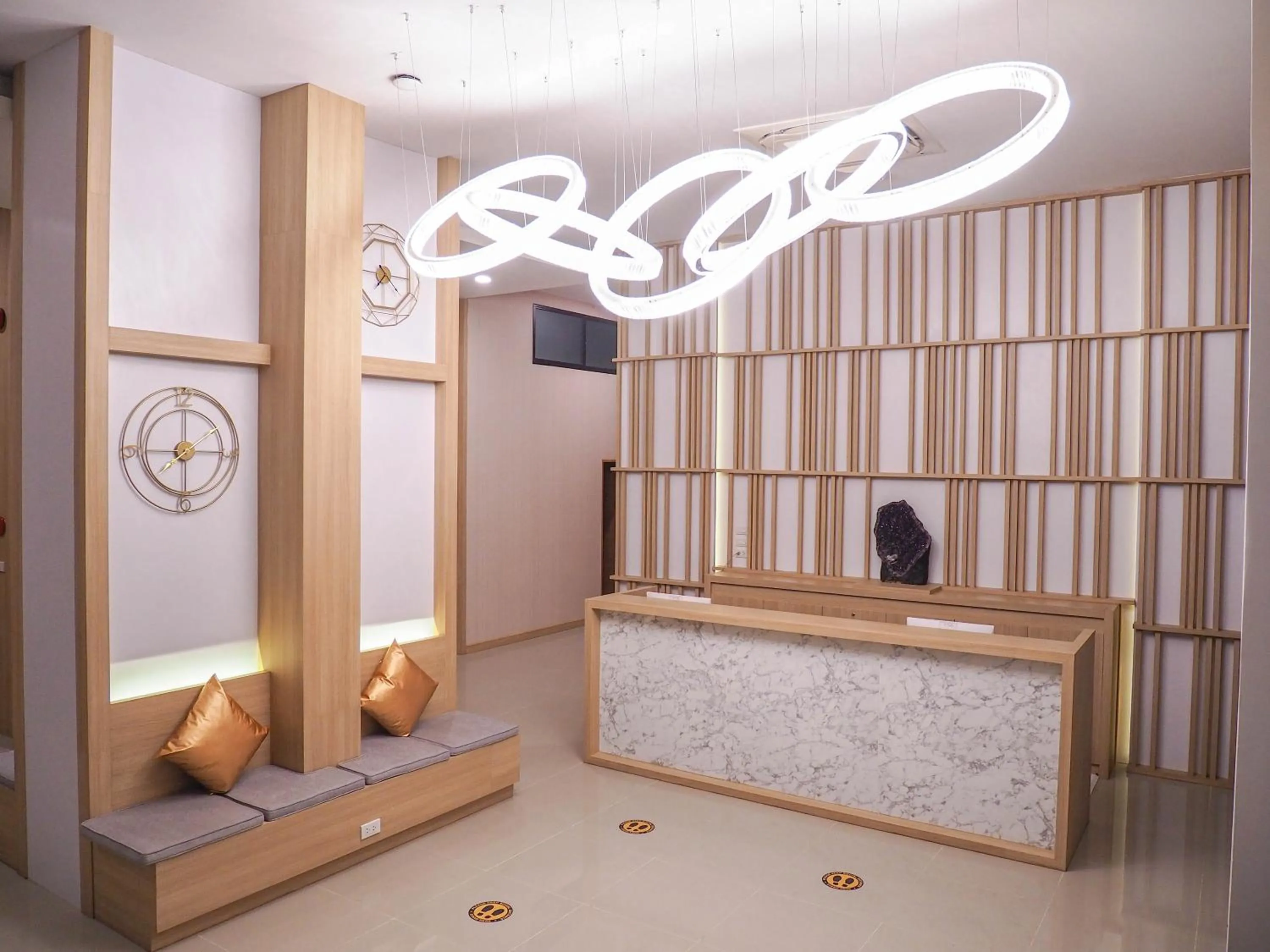 Lobby or reception in Malee Hotel