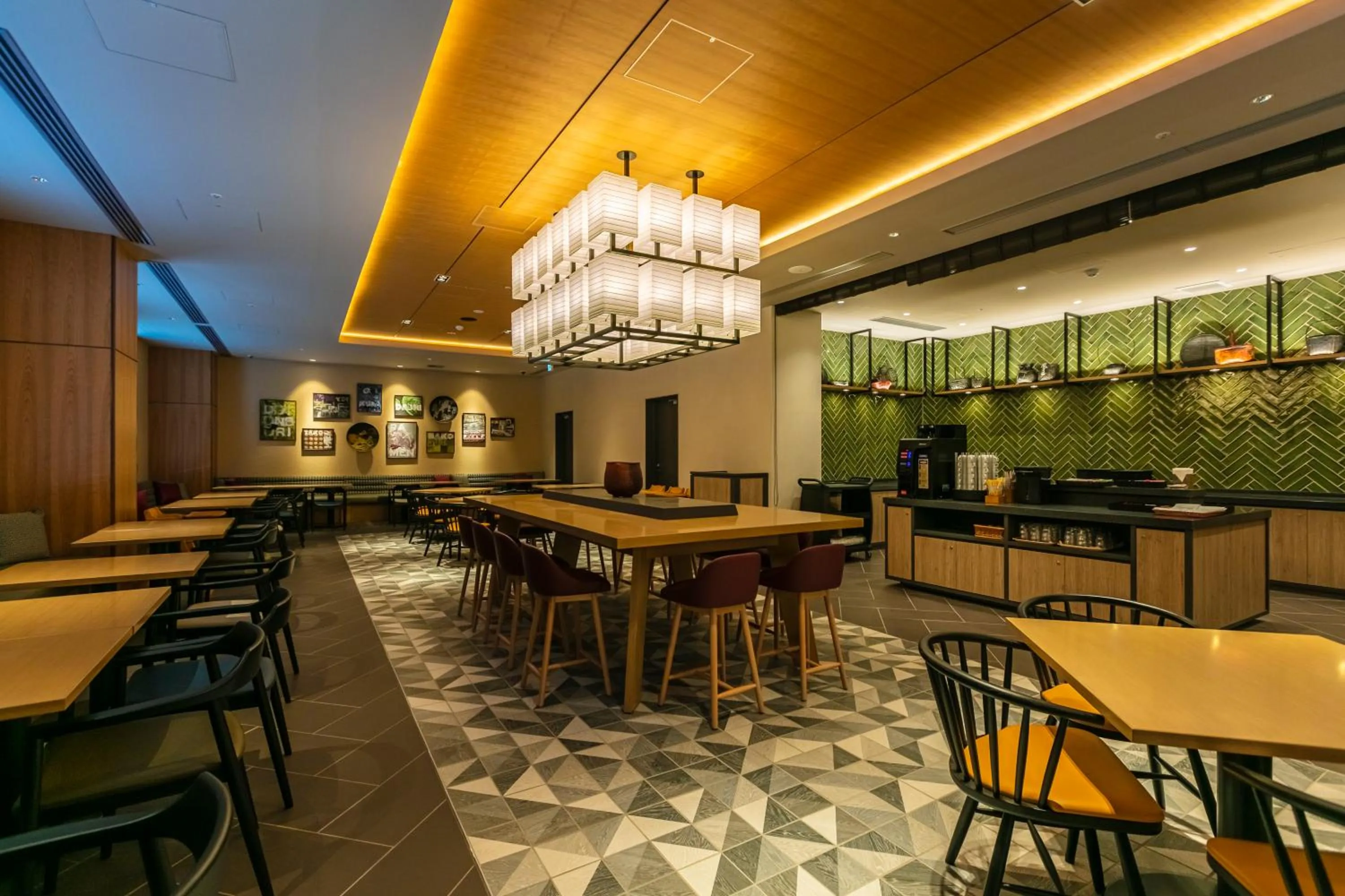 Restaurant/places to eat in Hotel Forza Osaka Namba