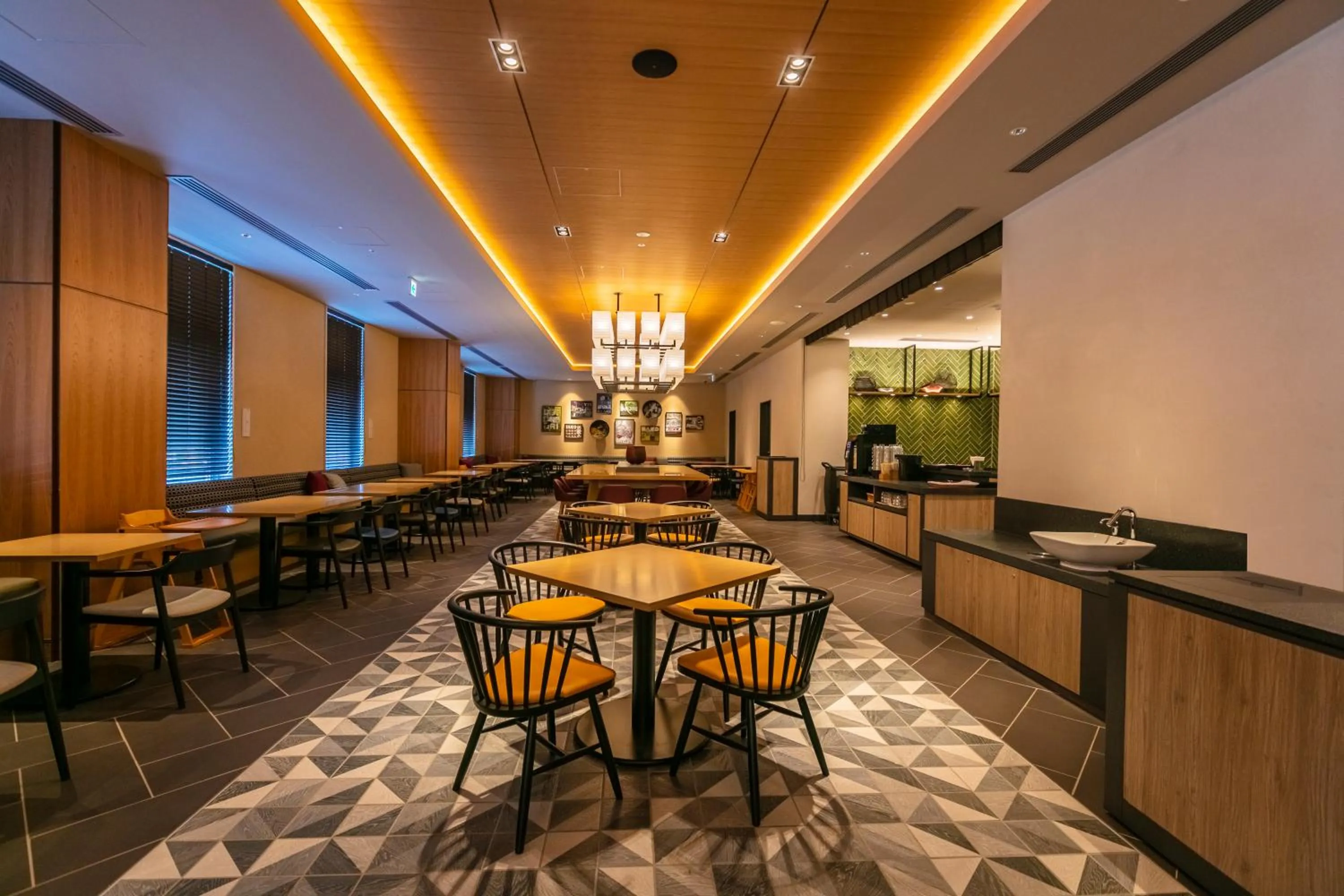 Restaurant/places to eat in Hotel Forza Osaka Namba