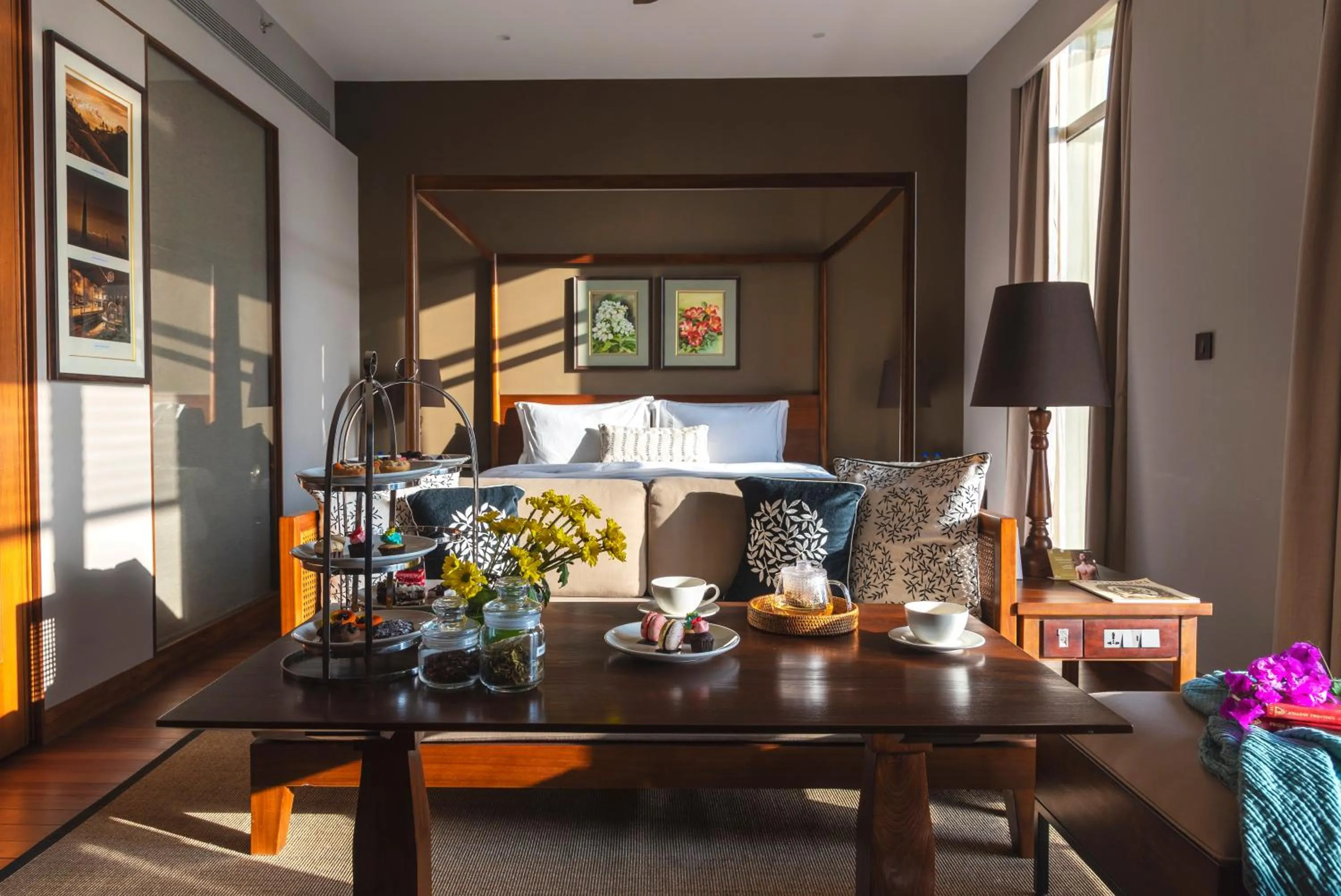 Bedroom in Taj Chia Kutir Resort & Spa Darjeeling