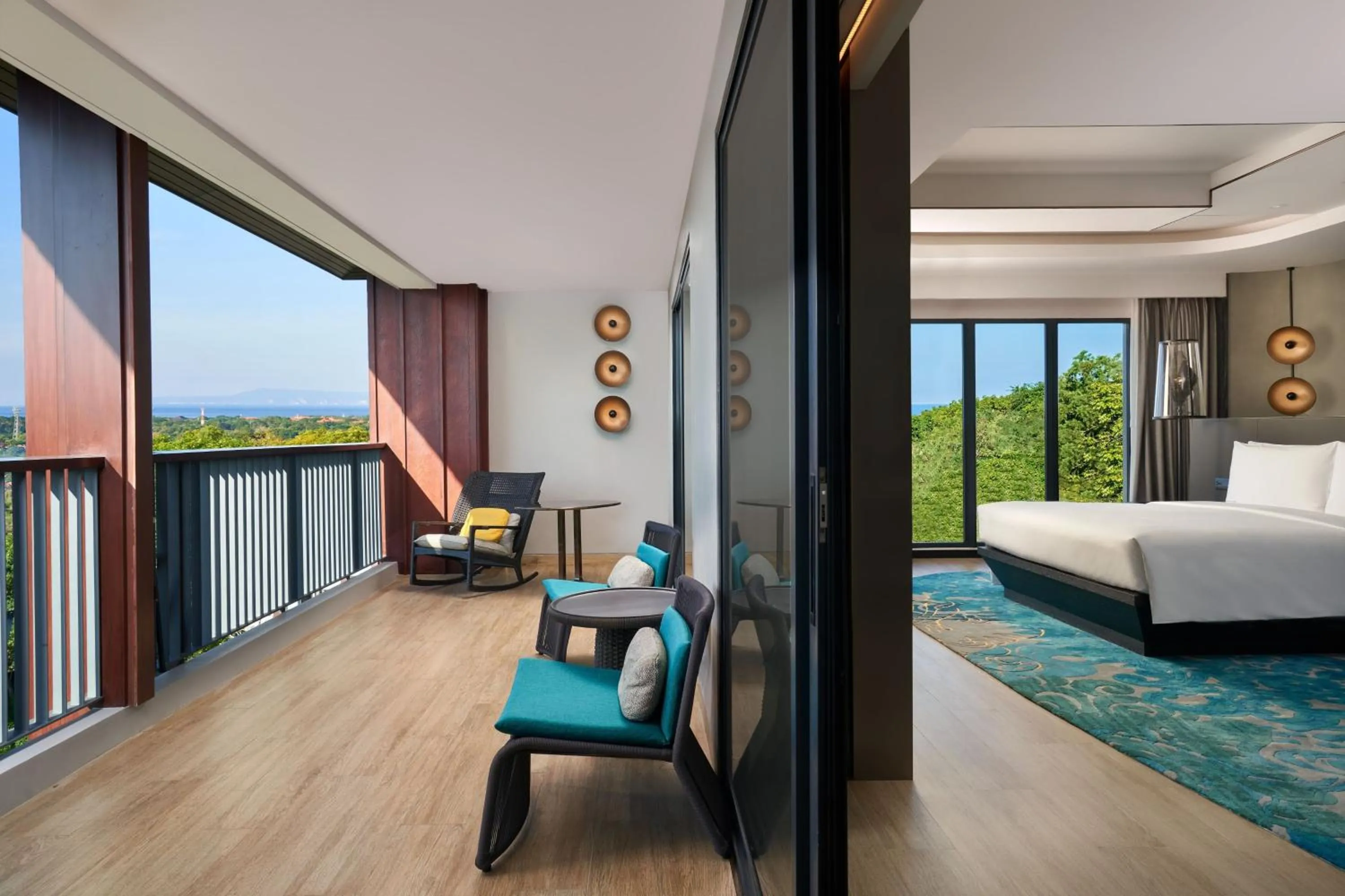 Photo of the whole room, Bed in Renaissance Bali Nusa Dua Resort