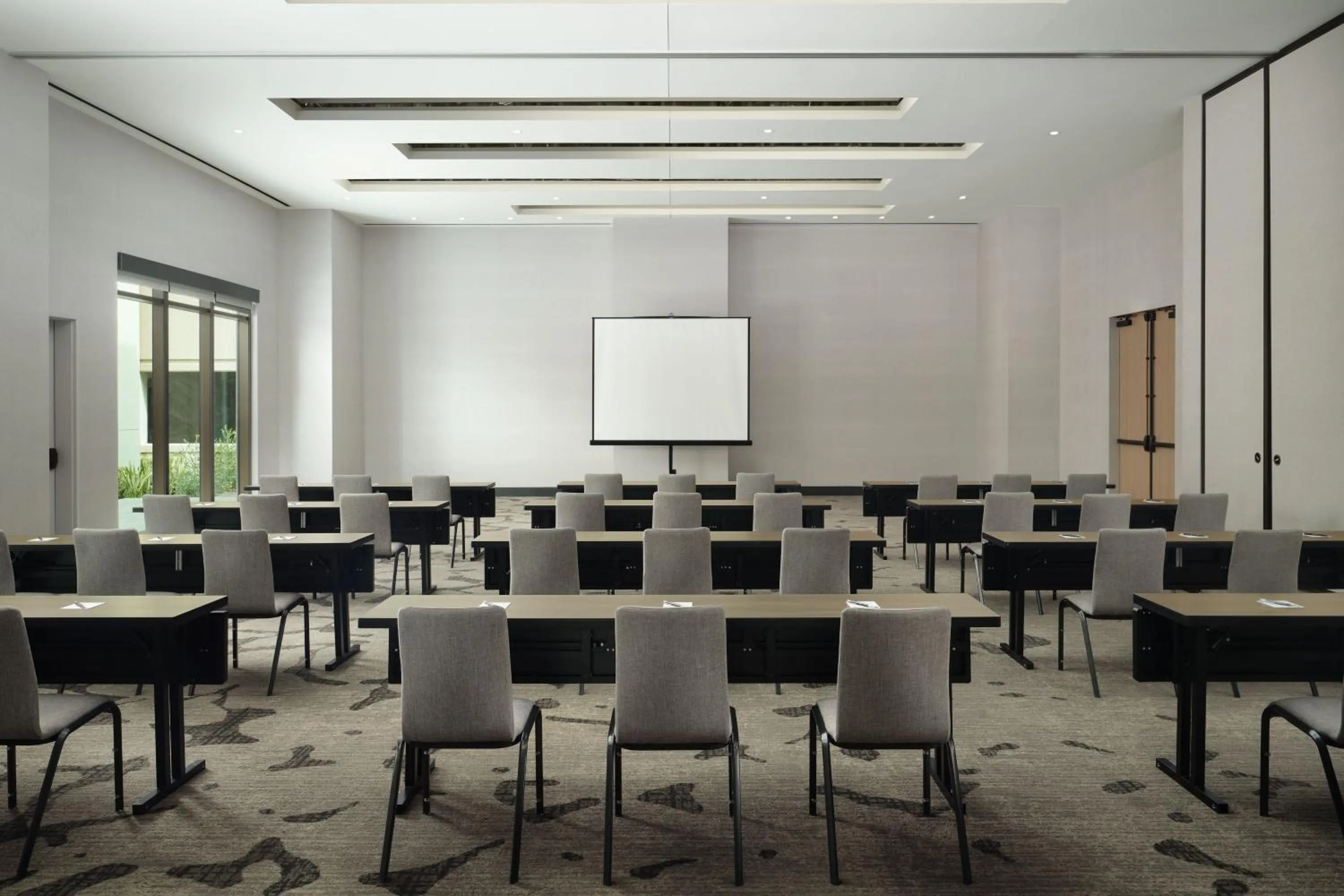 Meeting/conference room in AC Hotel by Marriott Phoenix Downtown