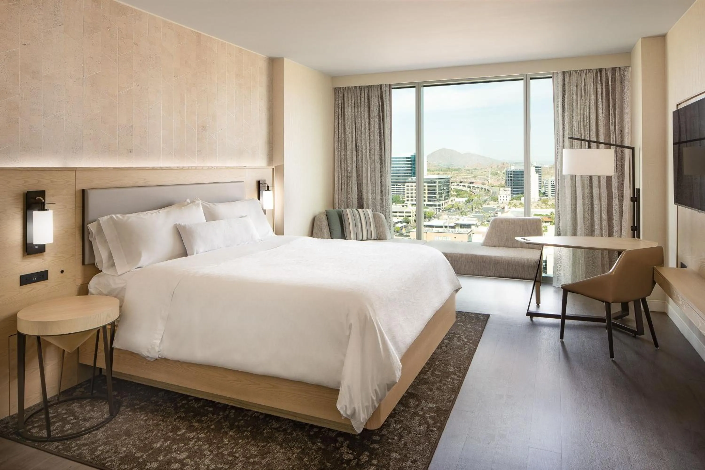 Photo of the whole room, Bed in The Westin Tempe