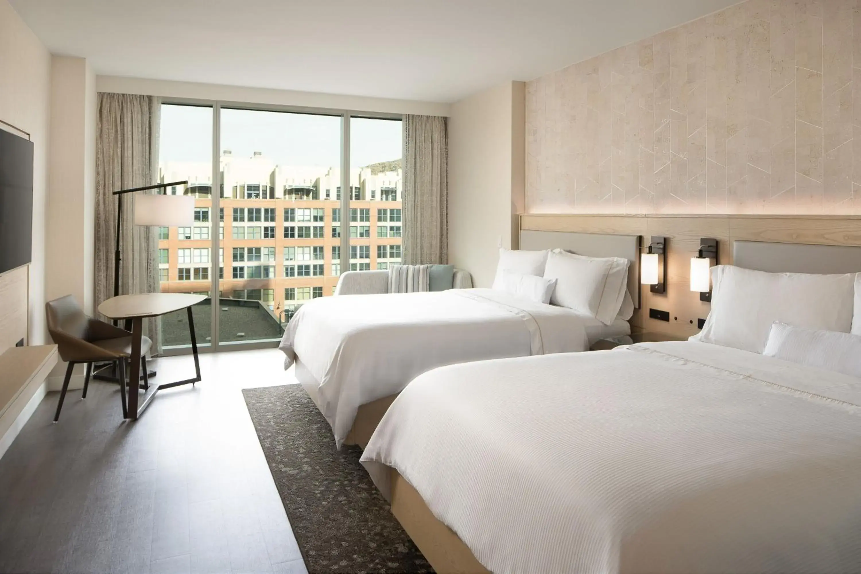 Traditional Guest room with 2 Queen Bed in The Westin Tempe Traditional Guest room with 2 Queen Bed in The Westin Tempe