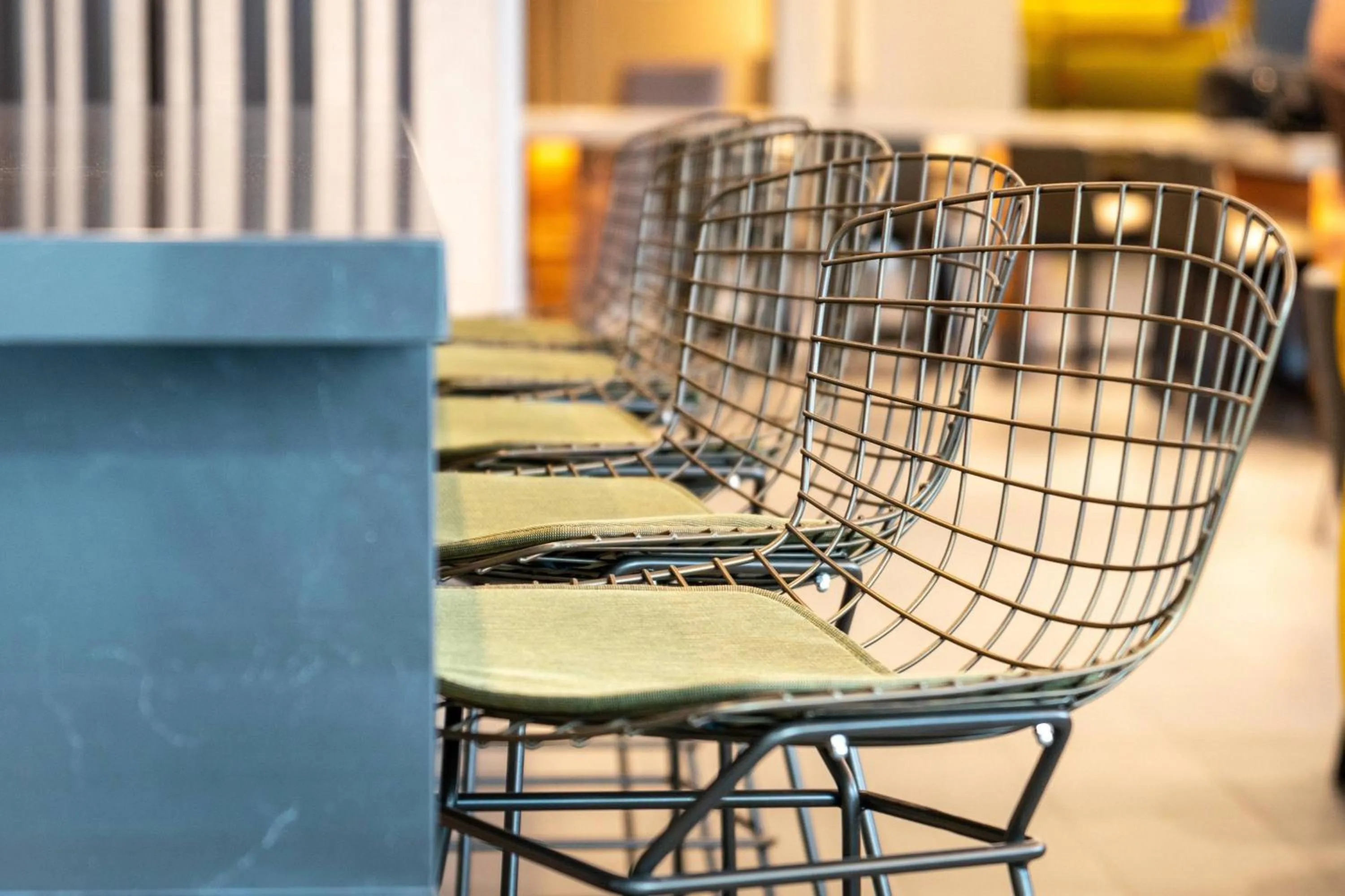 Lounge or bar in Courtyard by Marriott Salt Lake City Cottonwood