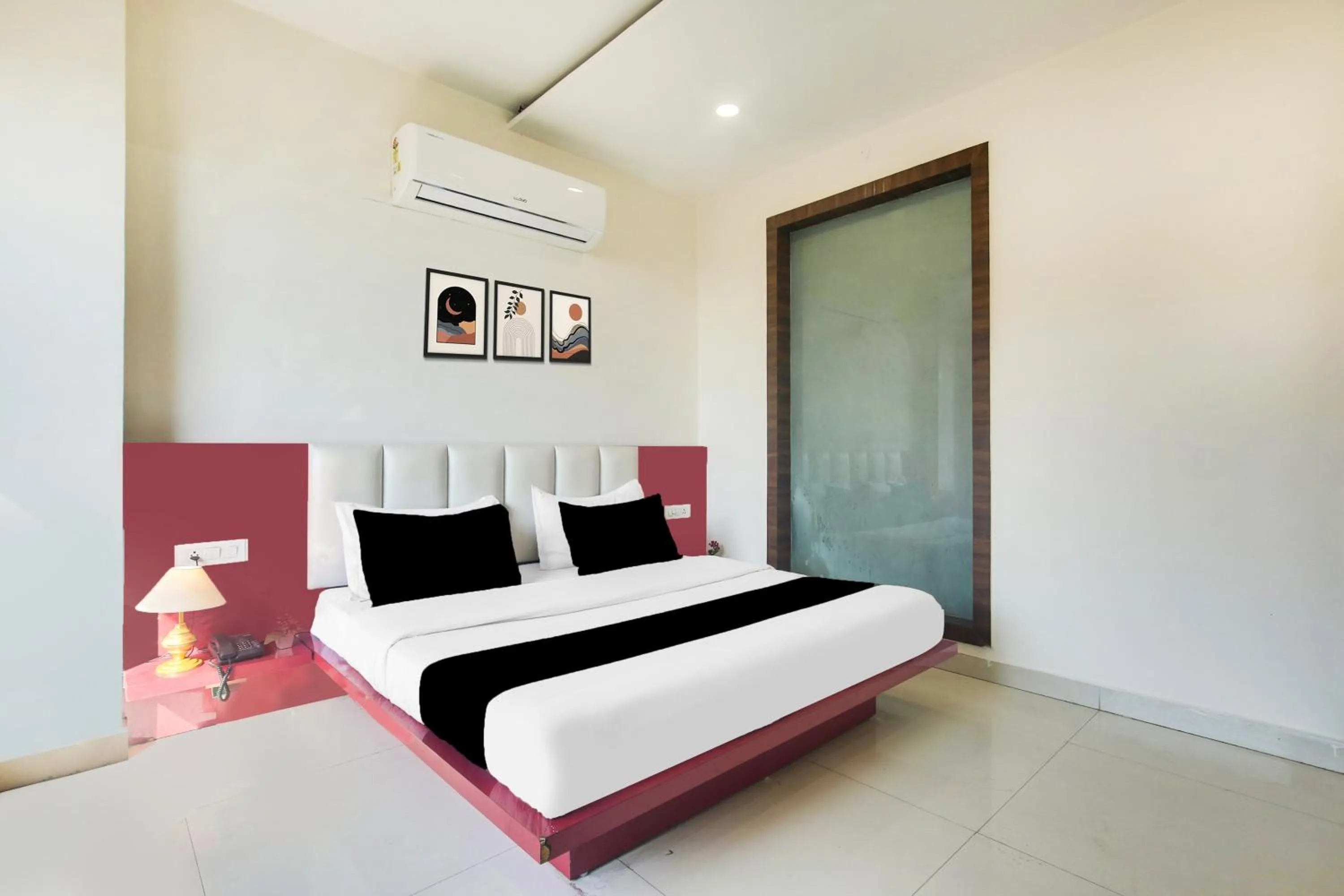 Bedroom, Bed in FabHotel Golden Home