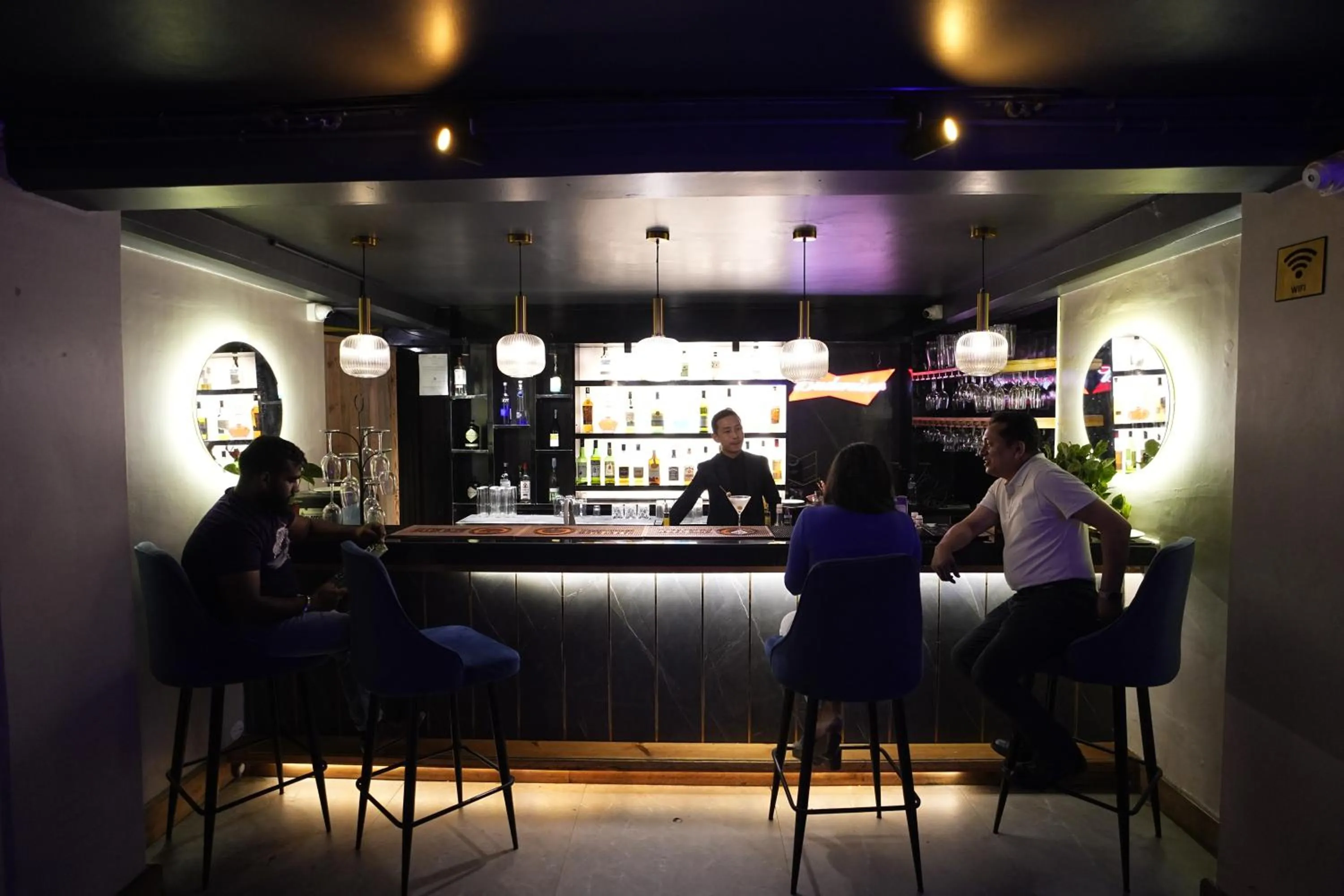 Lounge or bar in Mount Conifer Suites & Spa