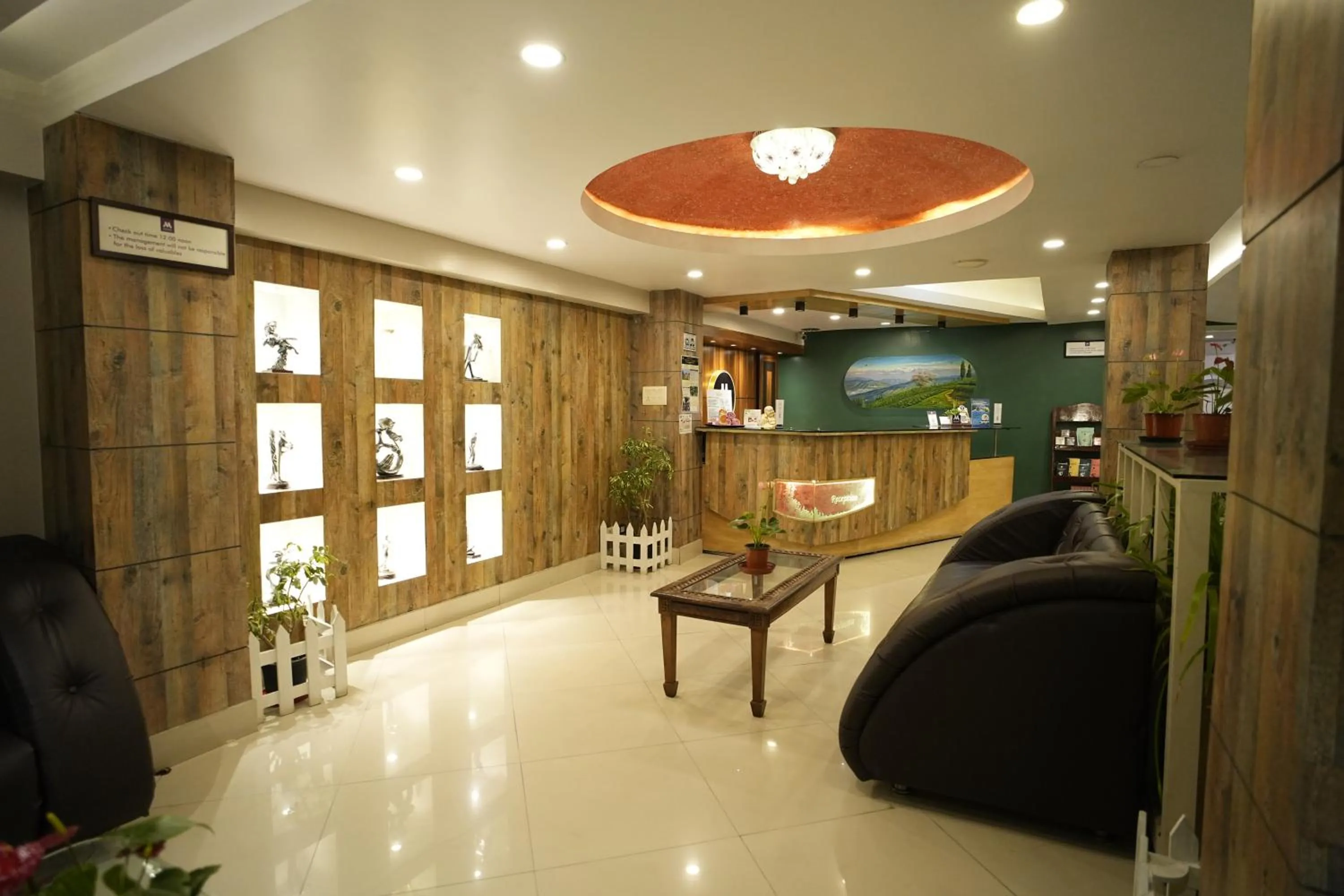 Lobby or reception in Mount Conifer Suites & Spa