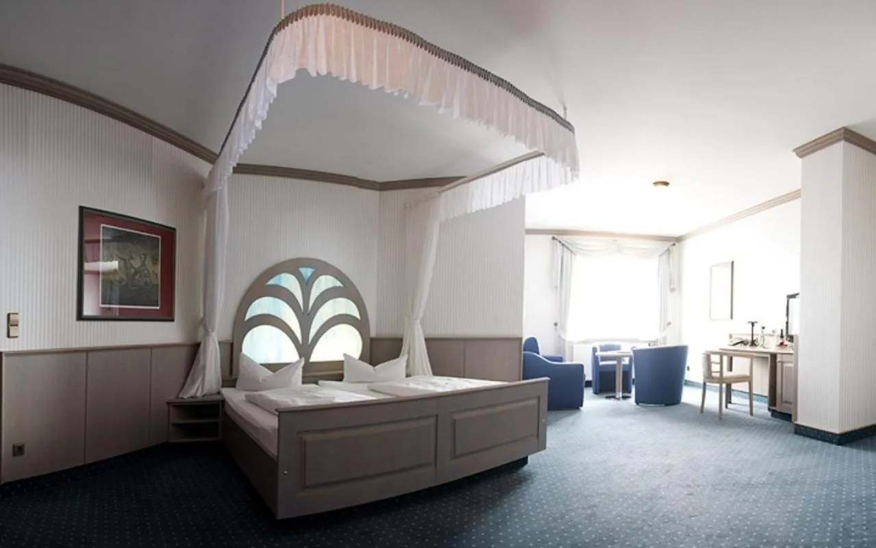 Decorative detail in Hotel DREI SCHWANEN - Ristorante Due Fratelli