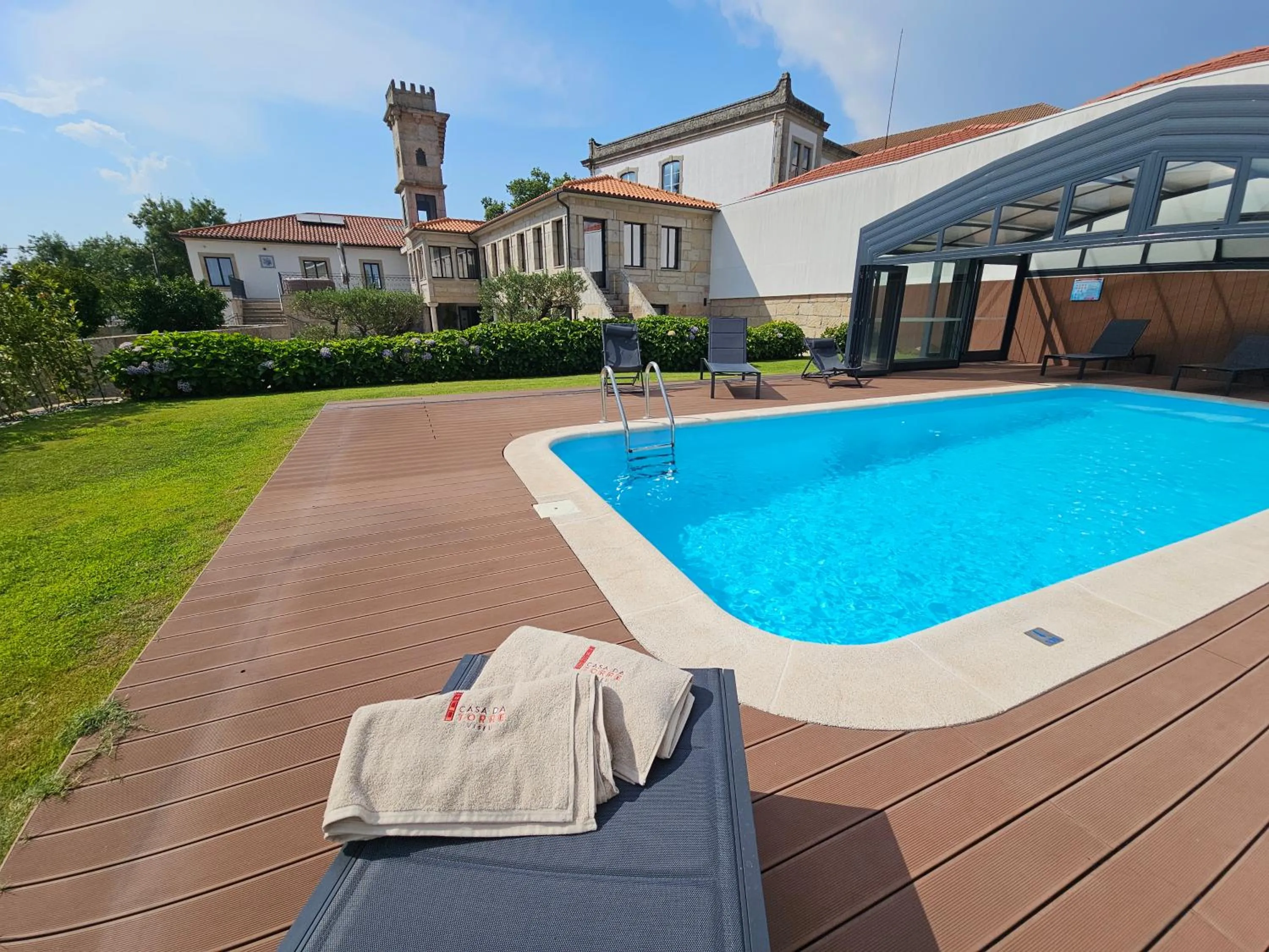 Swimming pool in Casa da Torre - Viseu