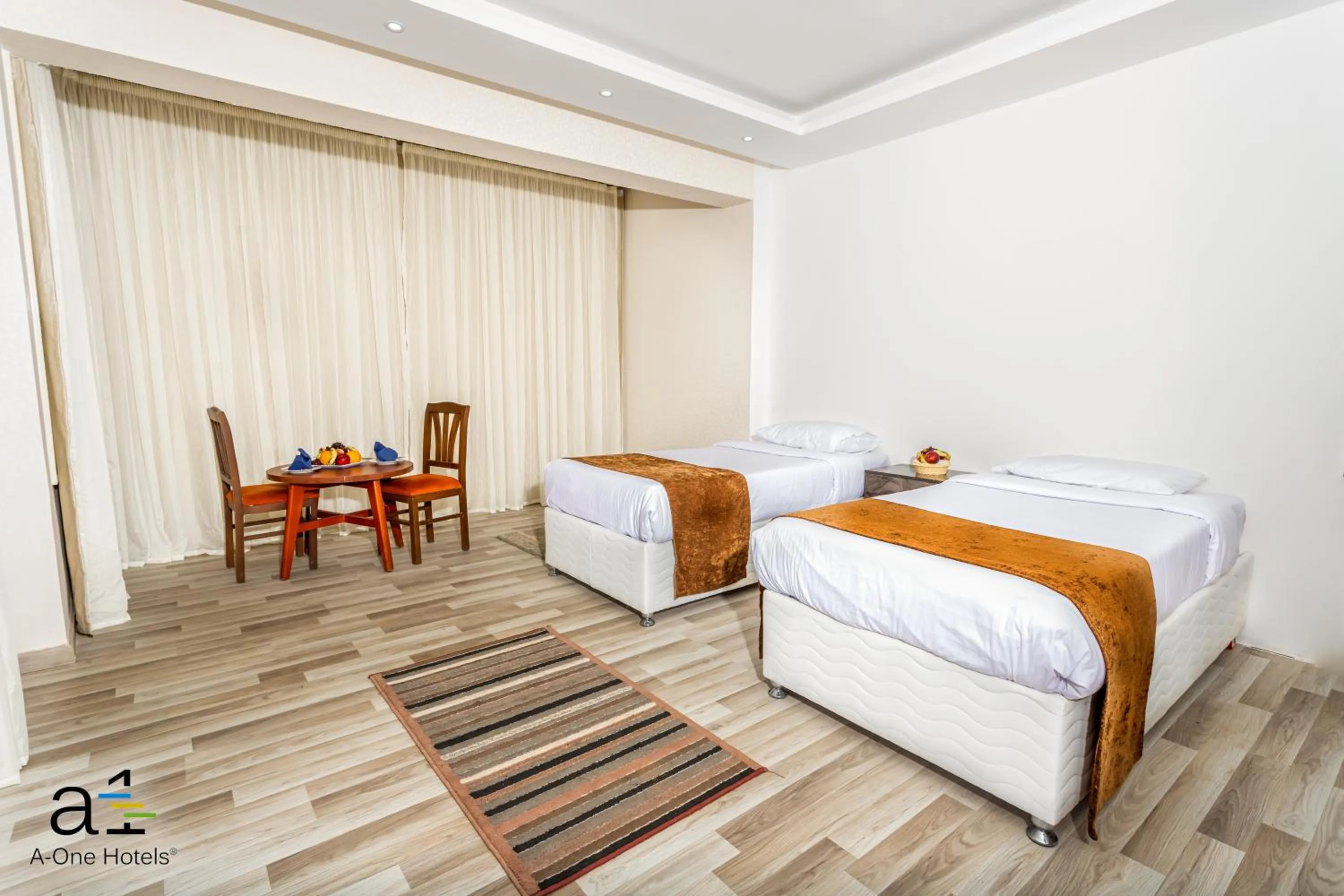 La Rosa Waves Beach - Couple & Families Only